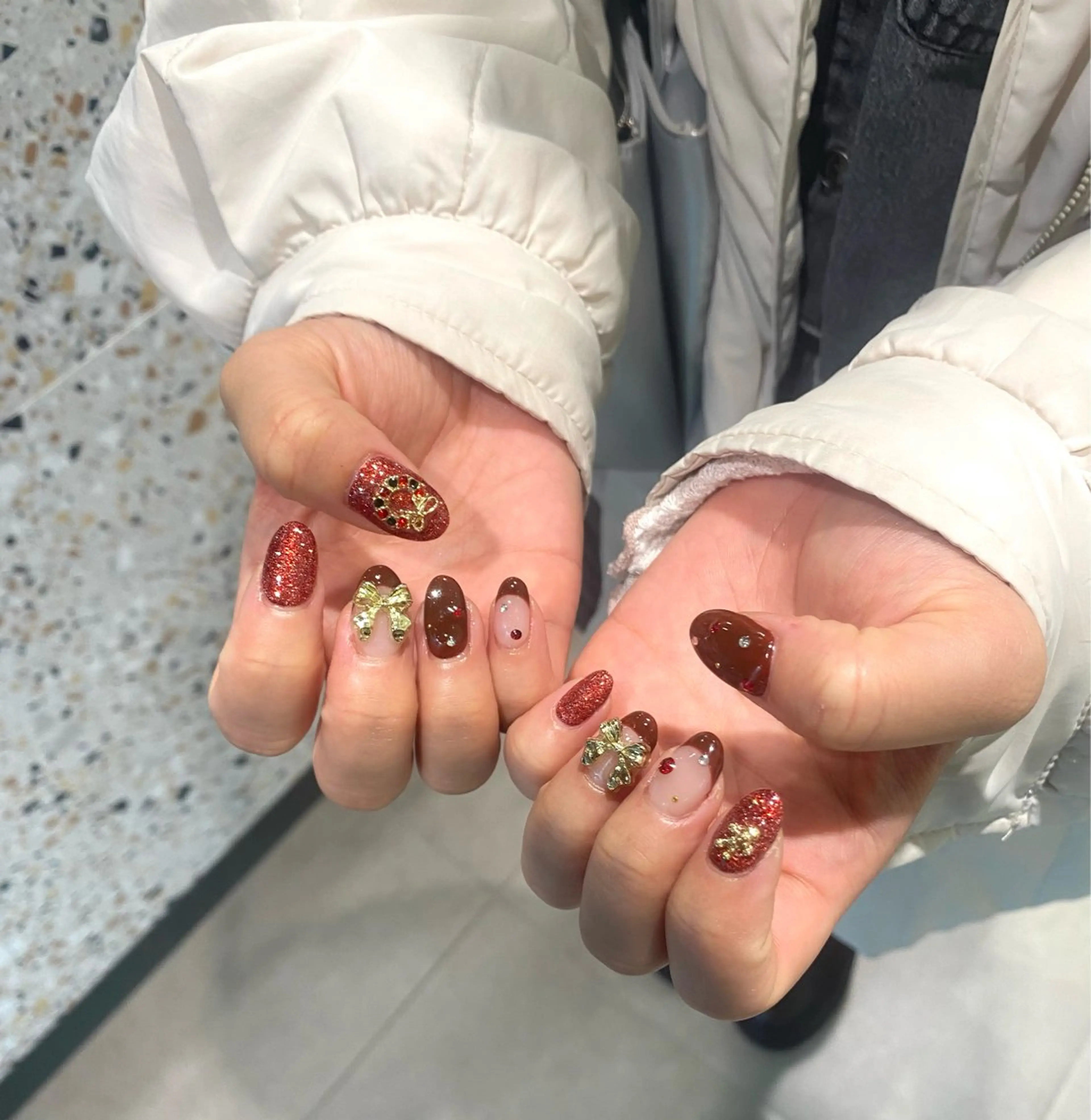 ネイル 持ち込み 冬ネイル クリスマス ハンドネイル WAVY airiのネイルデザイン