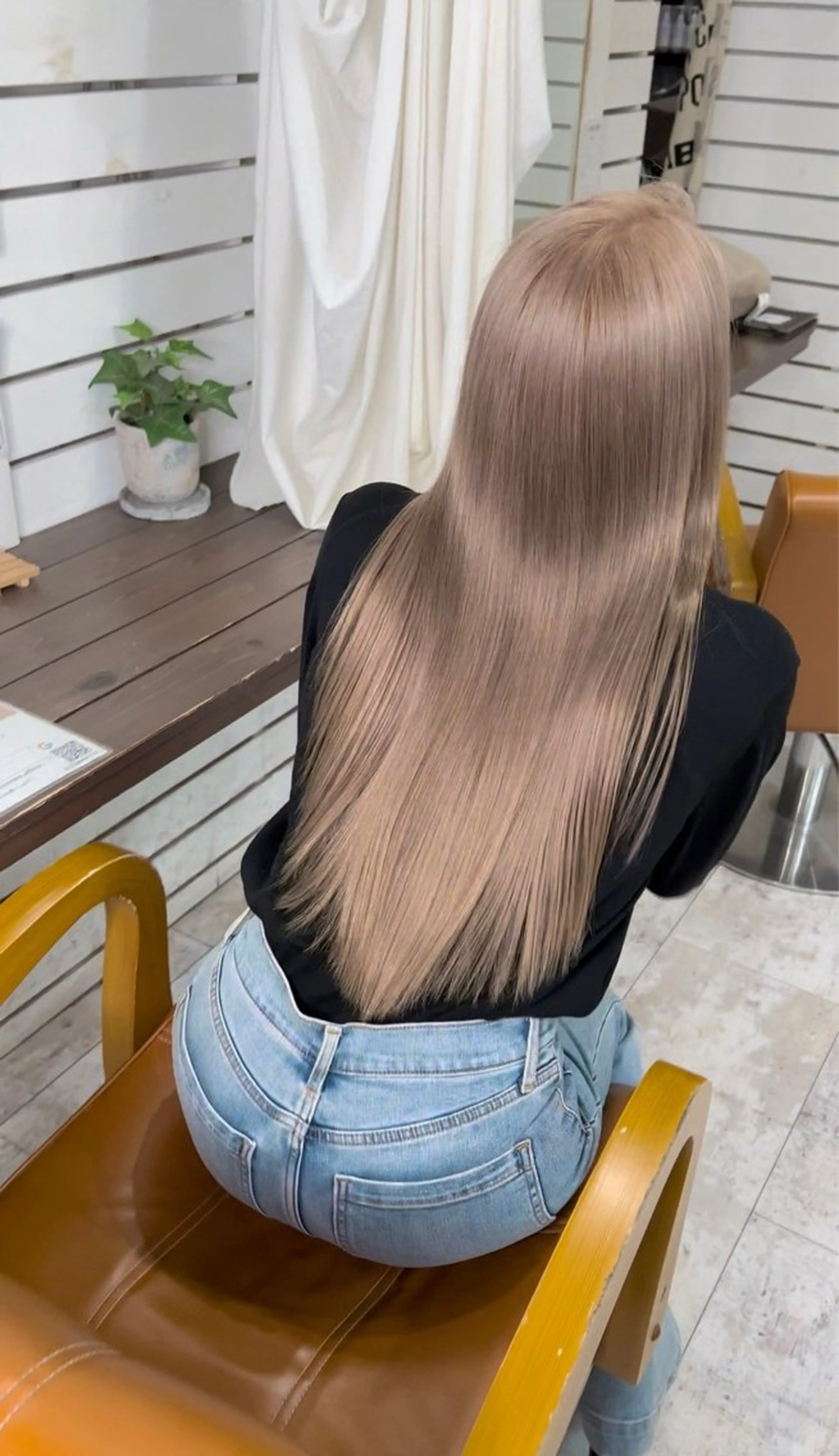 ロング ヘアカラー トリートメント ココルアナ所属・ゆう/大阪豊中/海外 カラー/艶カラーのヘアスタイル