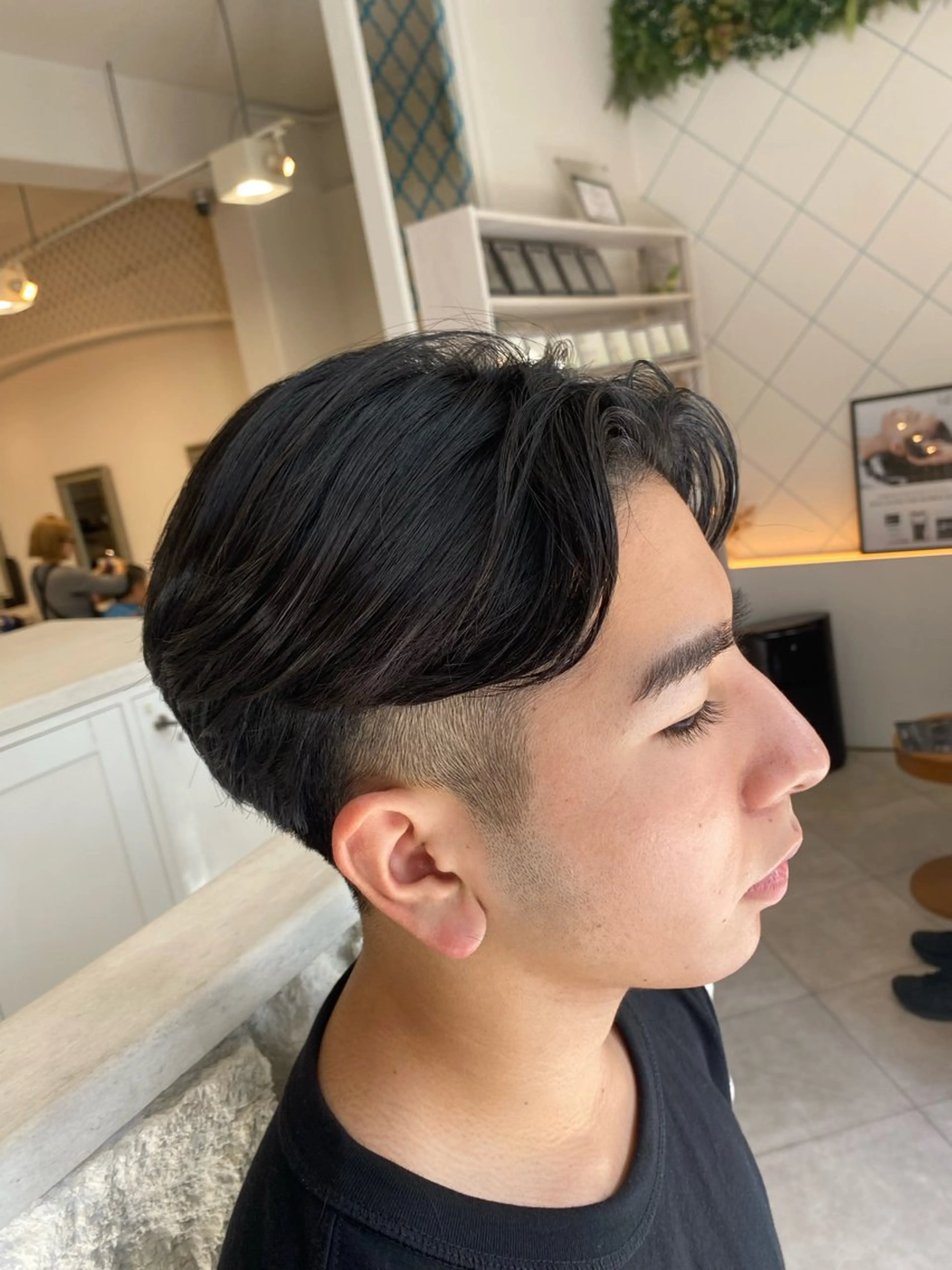ショート パーマ メンズ カット 縮毛矯正 饒平名 知也のヘアスタイル