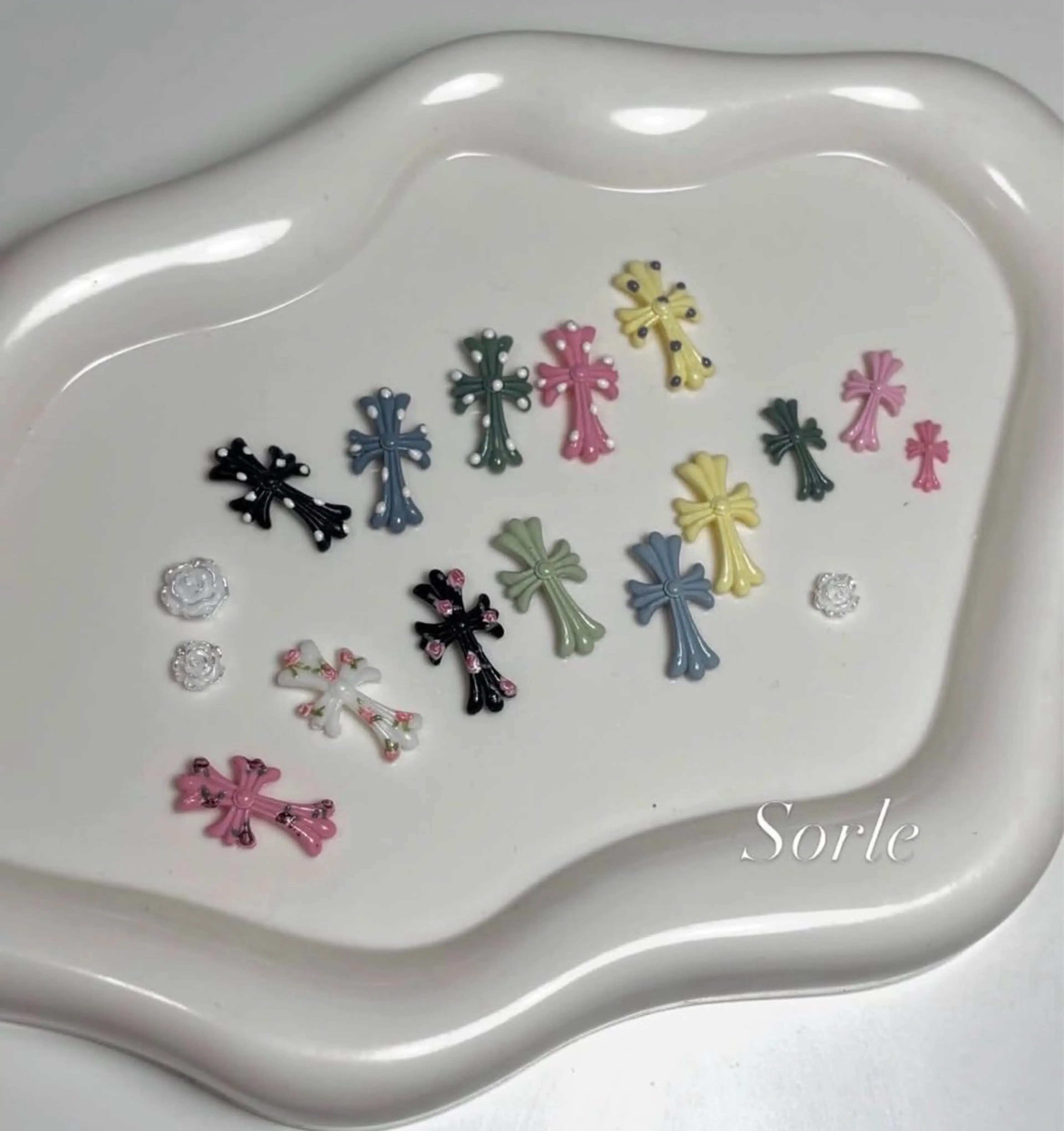 ネイル ハンドネイル Nana .⋆𝜗𝜚のネイルデザイン