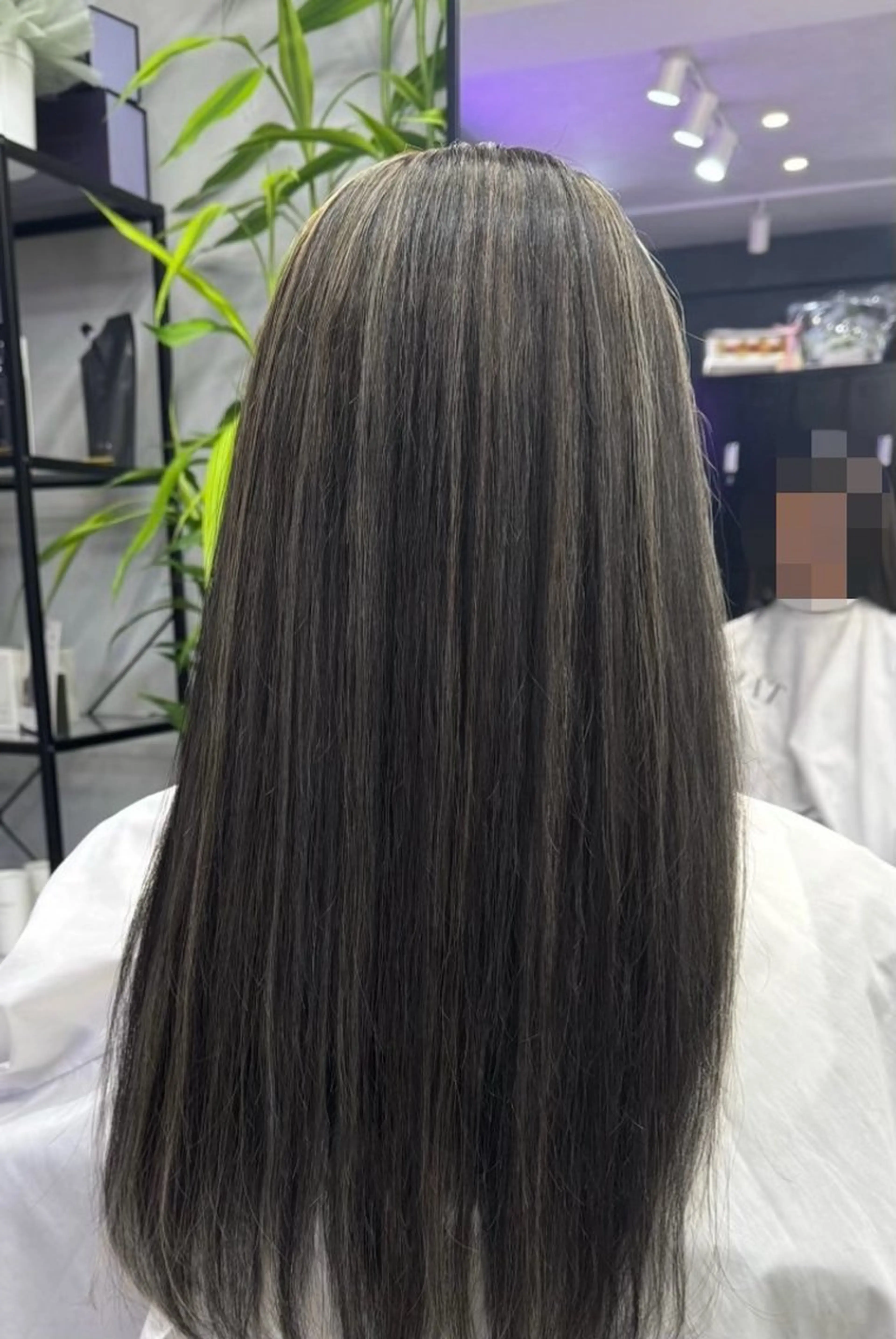 ロング ハイライト ヘアカラー トリートメント GHØAT【ゴート】 さおりのヘアスタイル