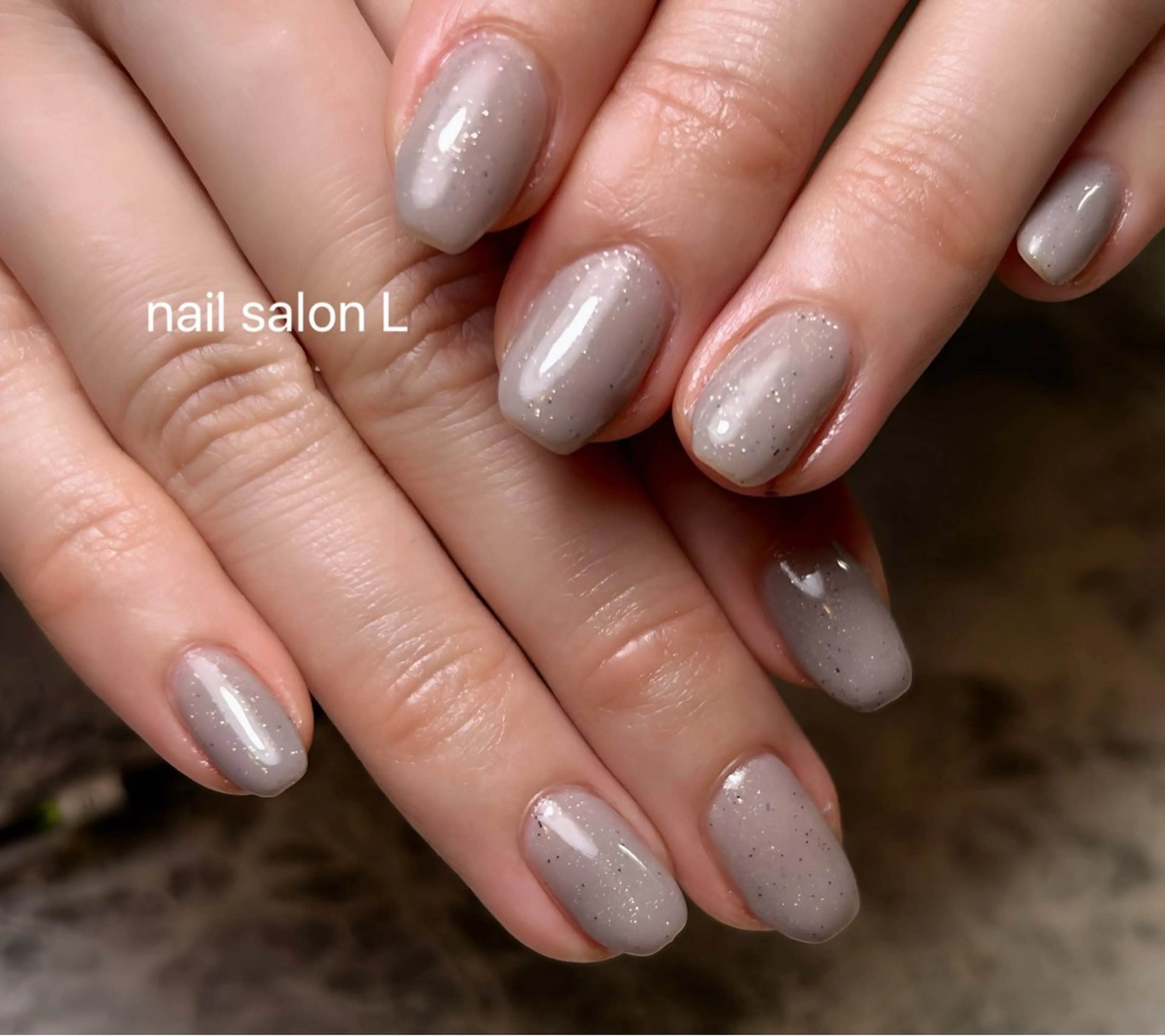 ネイル ラメ(グリッター) ワンカラーネイル ハンドネイル 吉川市 ネイルサロンLのネイルデザイン