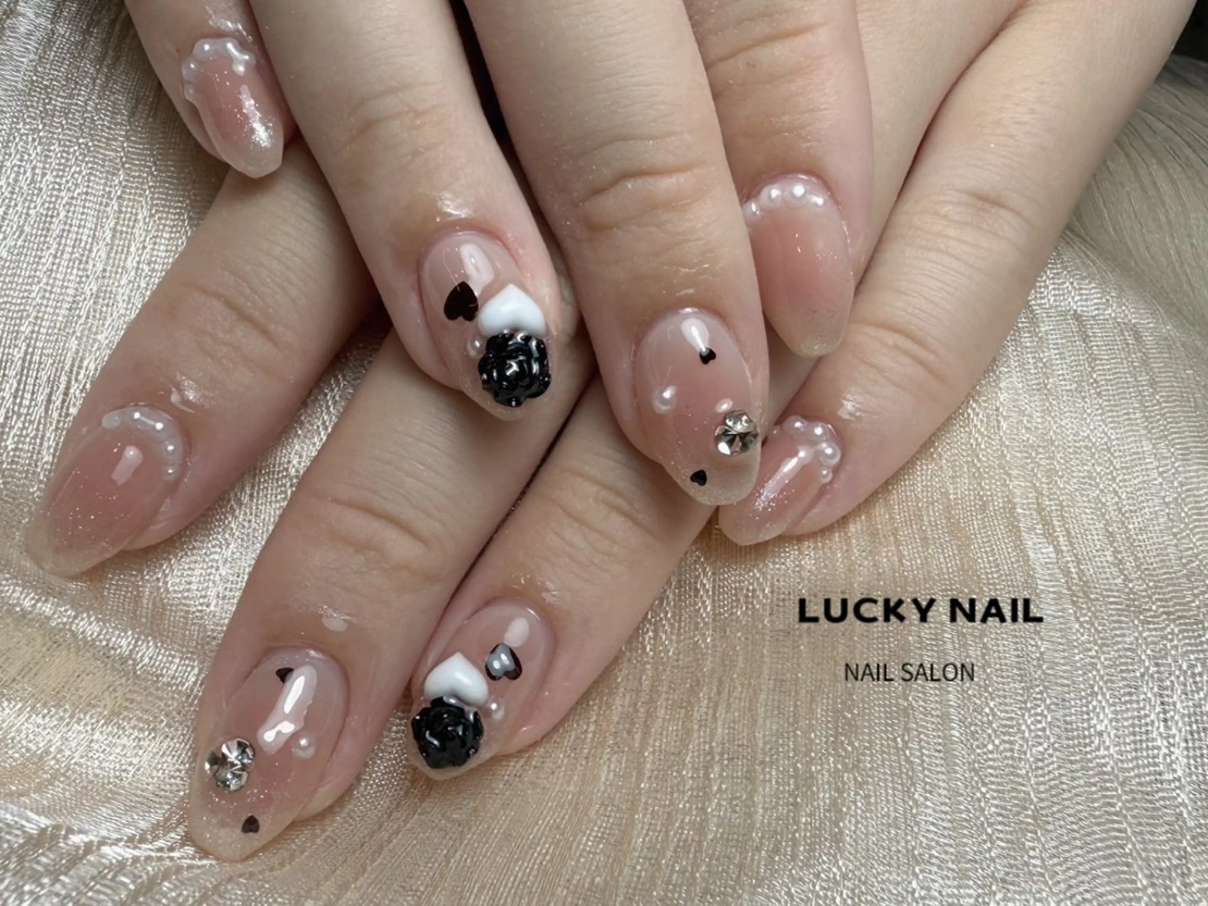 ネイル LUCKY NAILのネイルデザイン