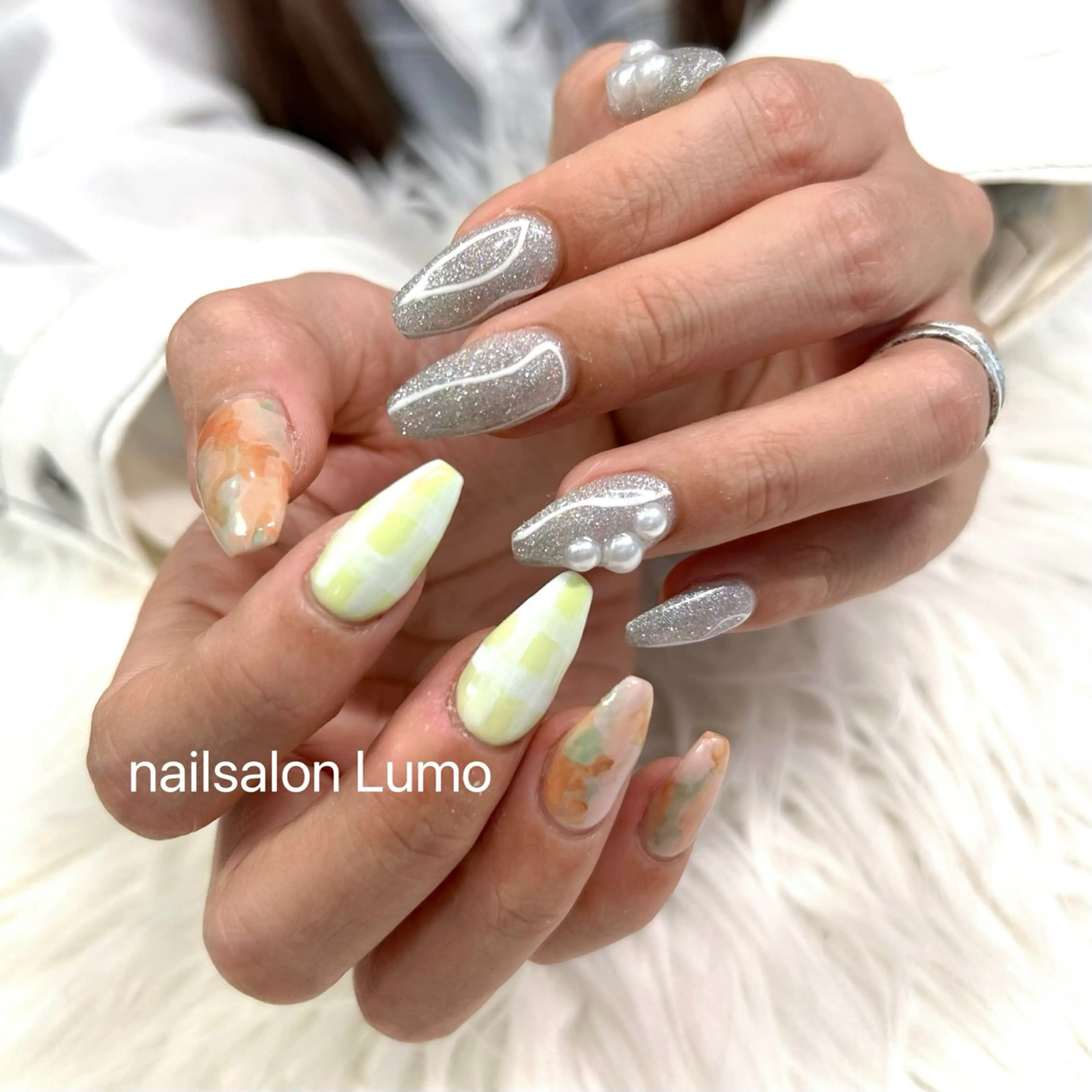 ハンドネイル10本までアートし放題《オフあり》の写真