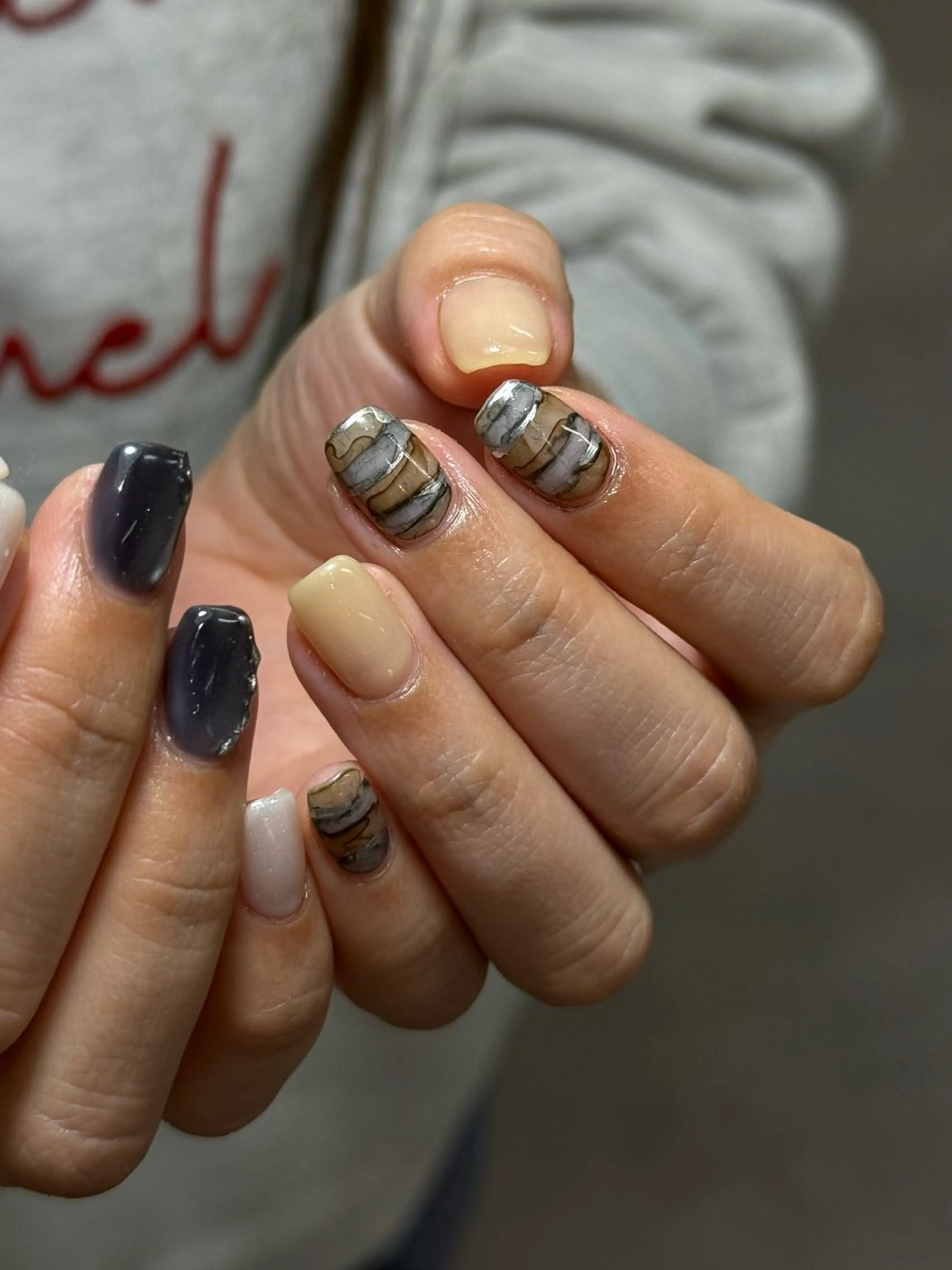 ネイル ハンドネイル MISATO ネイリスト福岡/薬院のネイルデザイン