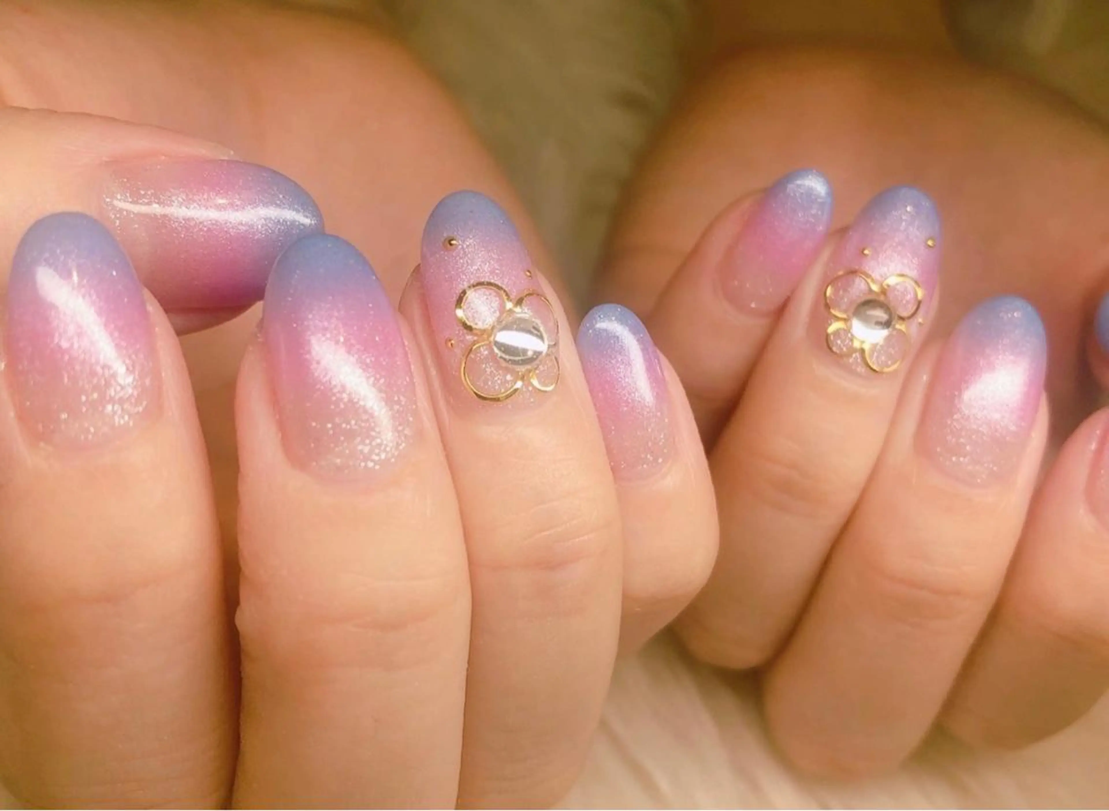 ミディアム ハンドネイル ティーエヌ 金山駅東口店のネイルデザイン