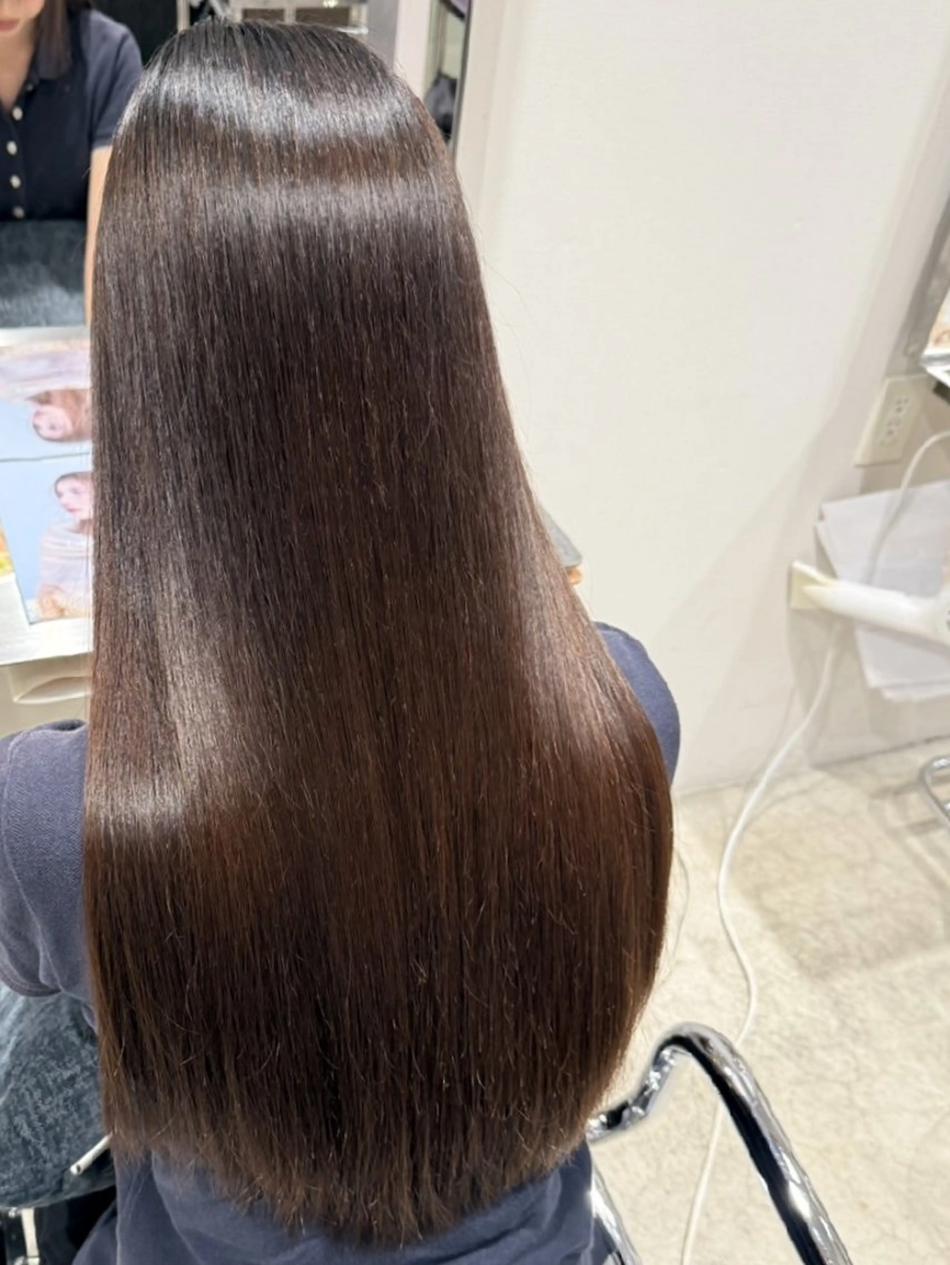 ロング 宮本 愛梨のヘアスタイル