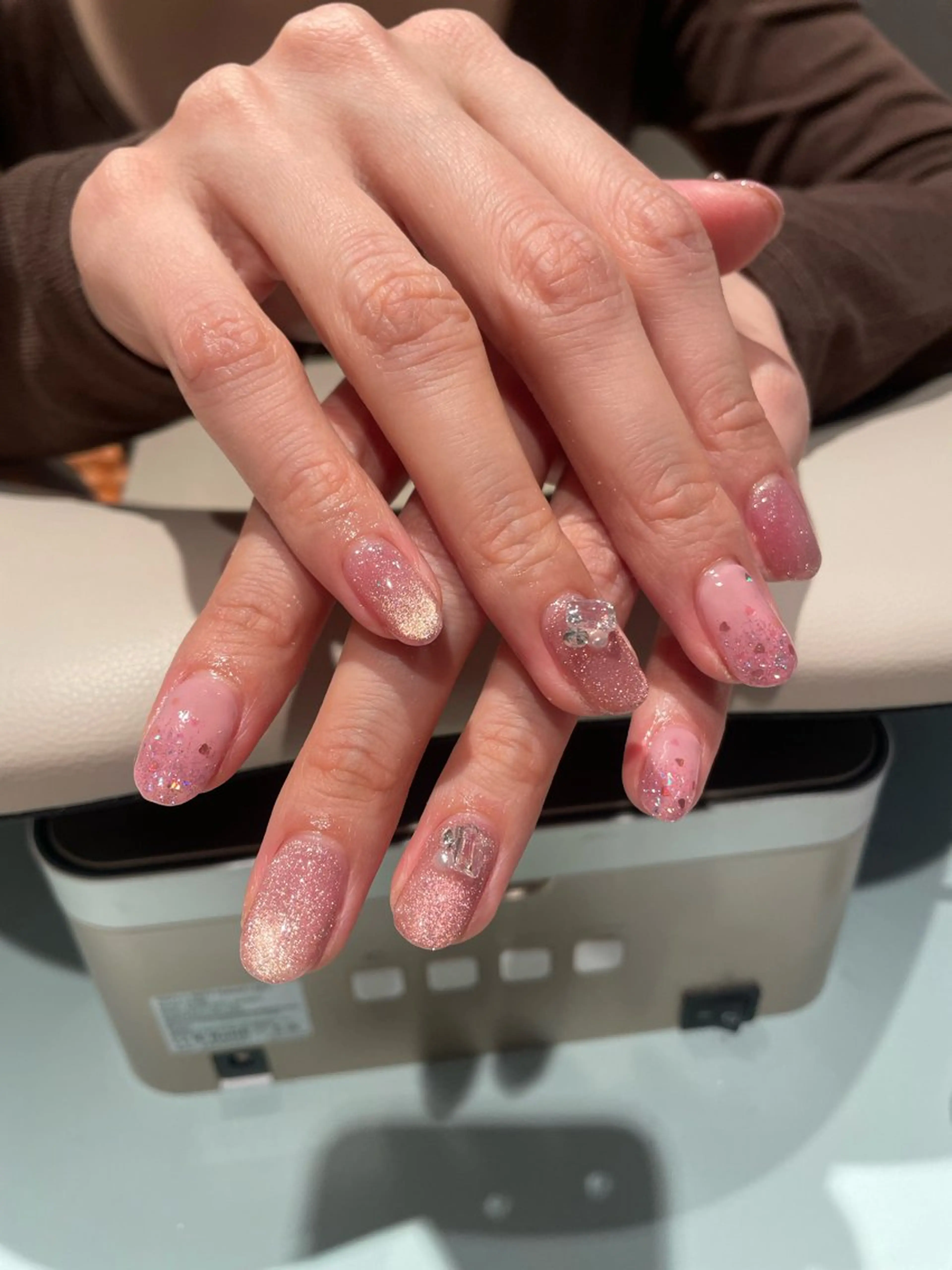 ネイル ハンドネイル 。 Omiのネイルデザイン