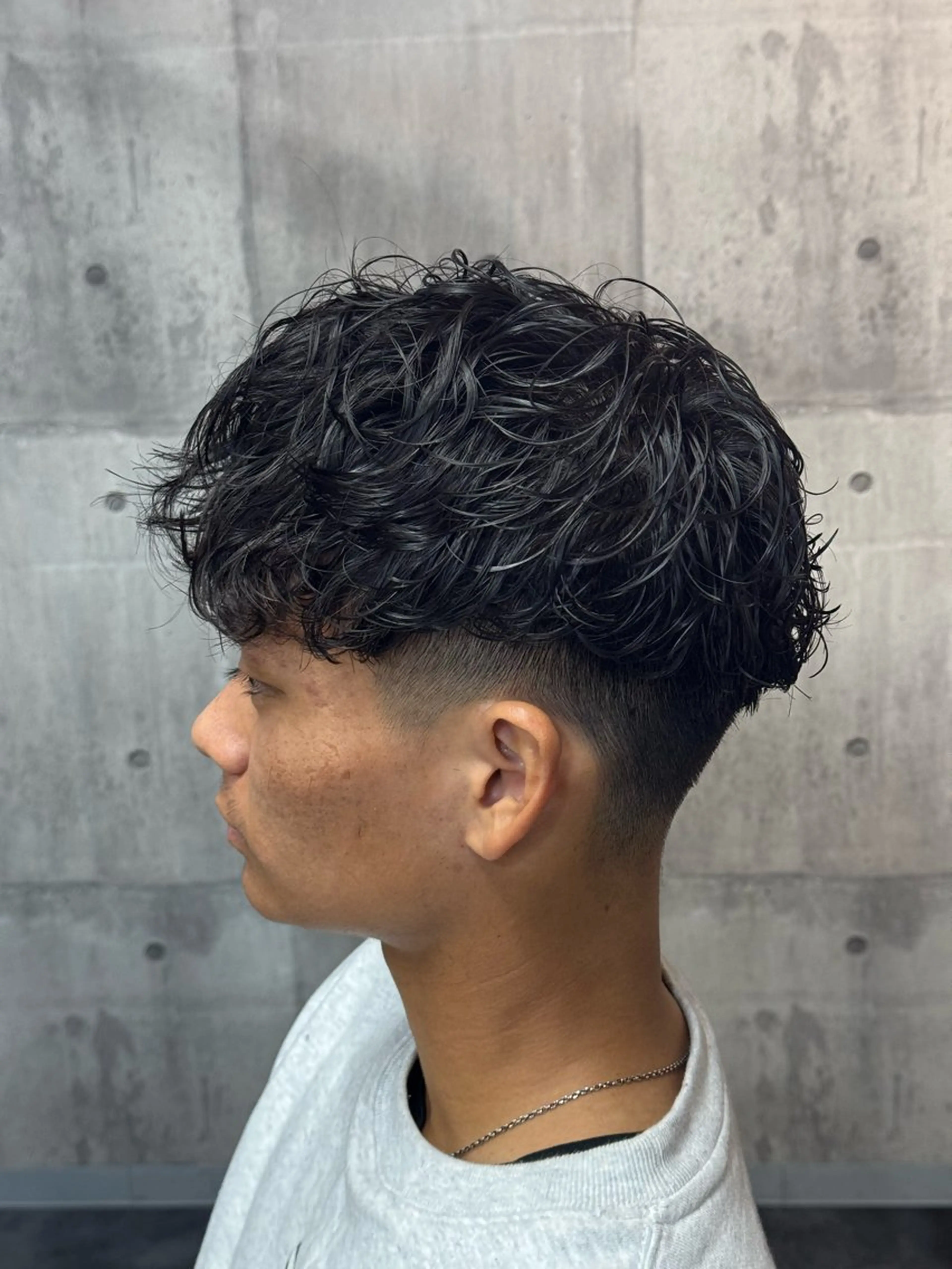 パーマ メンズ スペインカール 川崎 健翔のヘアスタイル