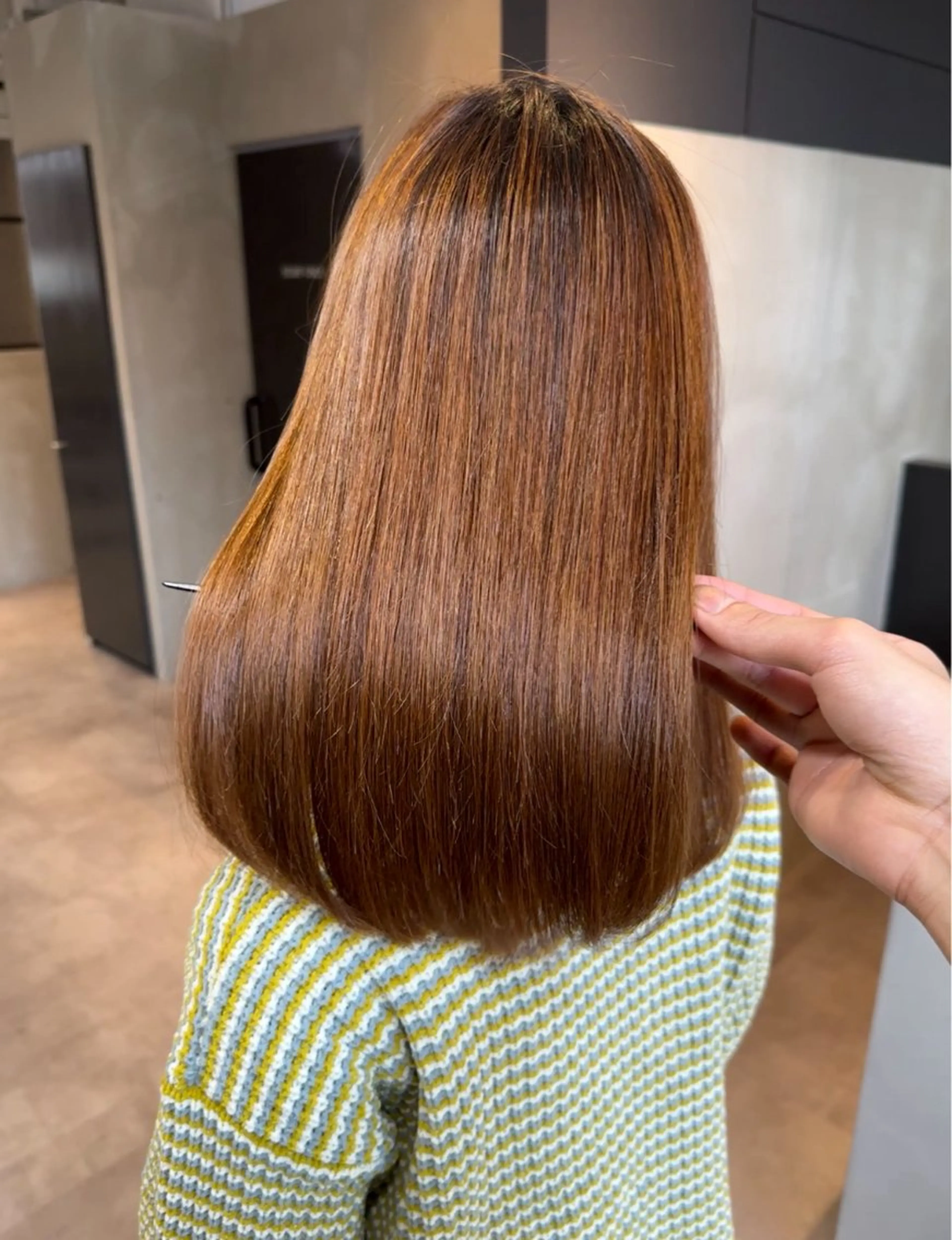 ミディアム ace 梅田所属・ツヤ髪レイヤー/ 顔まわり/kokiのヘアスタイル