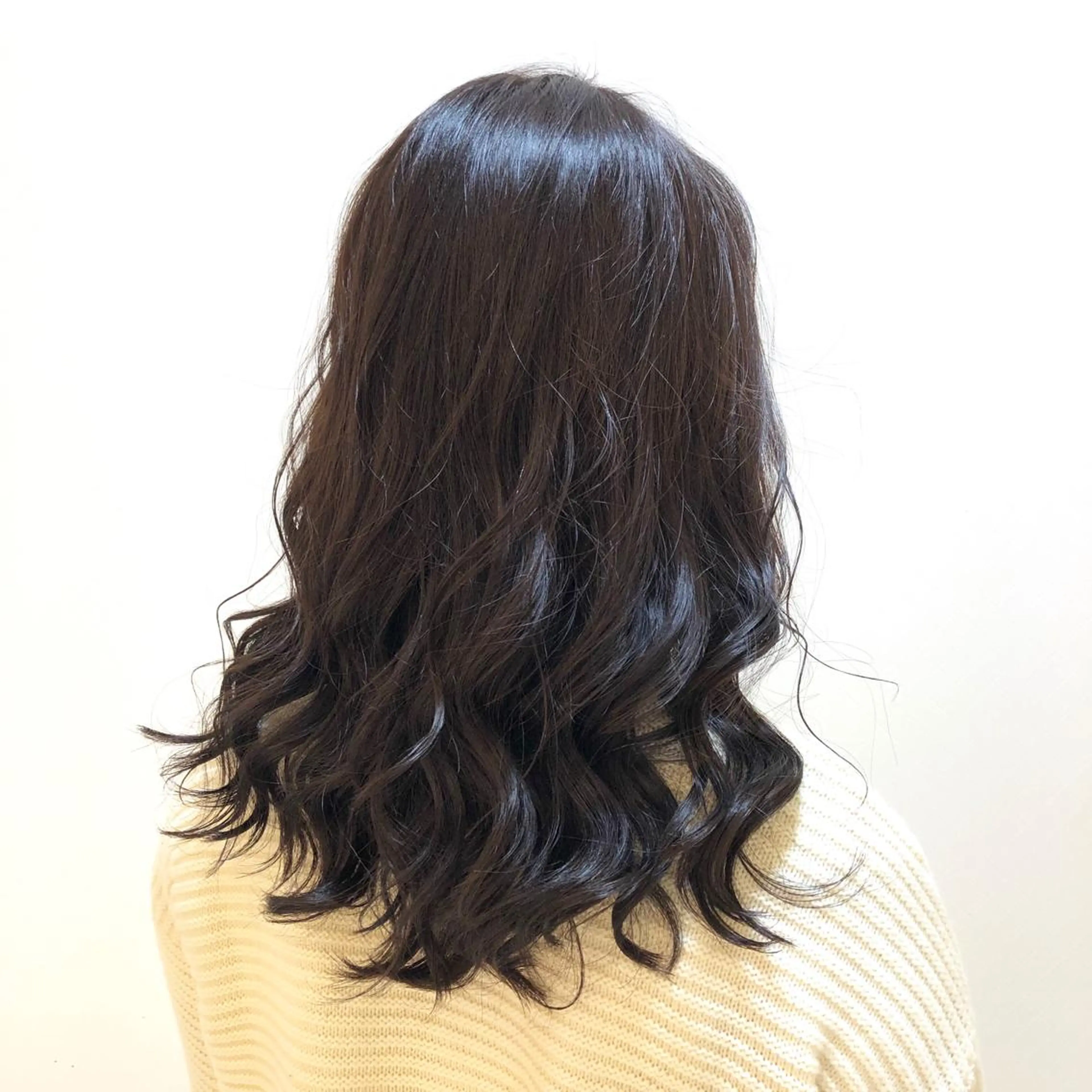 ロング カラー ブルーカラー ブルージュ カット ヘアカラー トリートメント 🌈ぷる艶カラー🌈 髪質改善👑柳沼尚貴のヘアスタイル