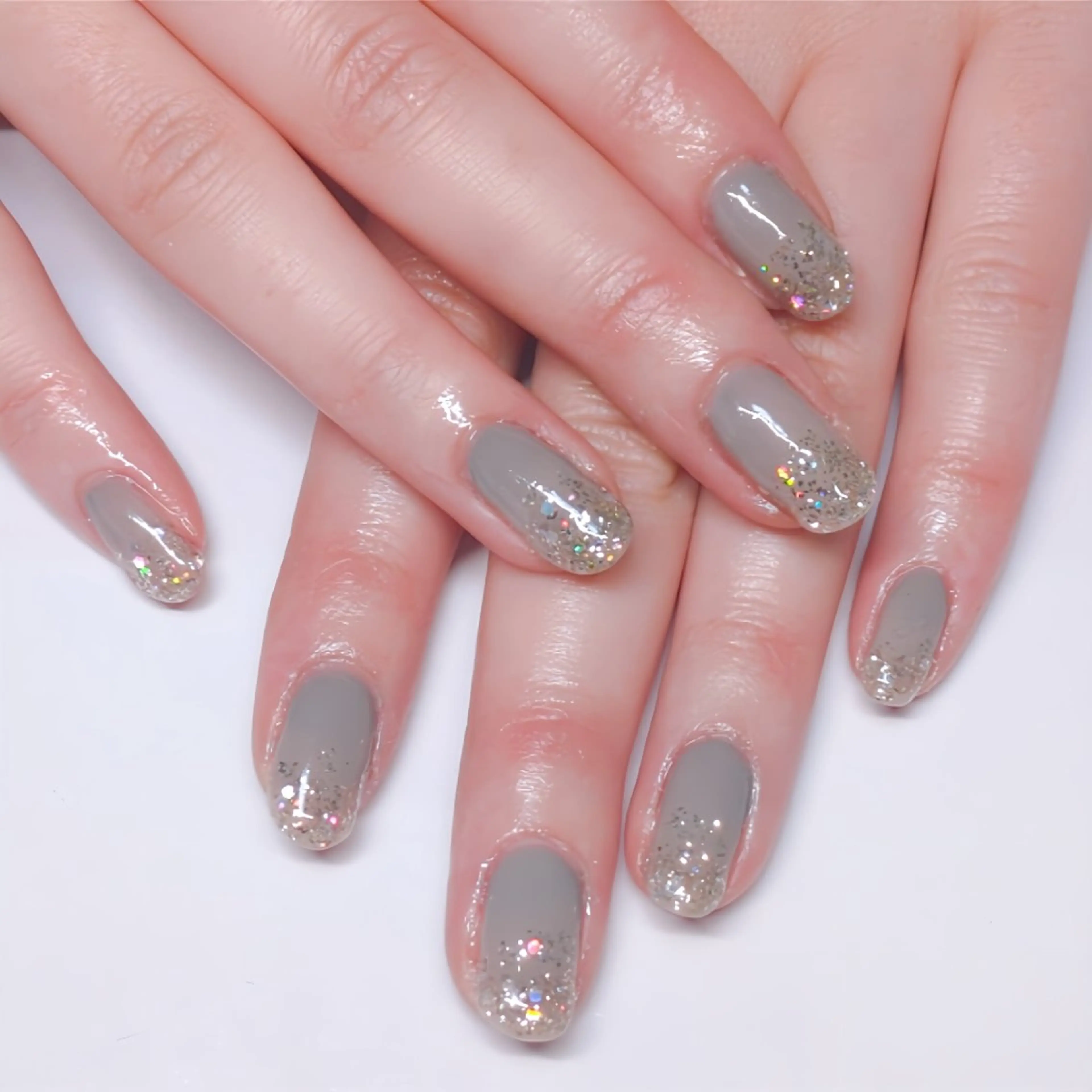 ミディアム AQUA nailのネイルデザイン