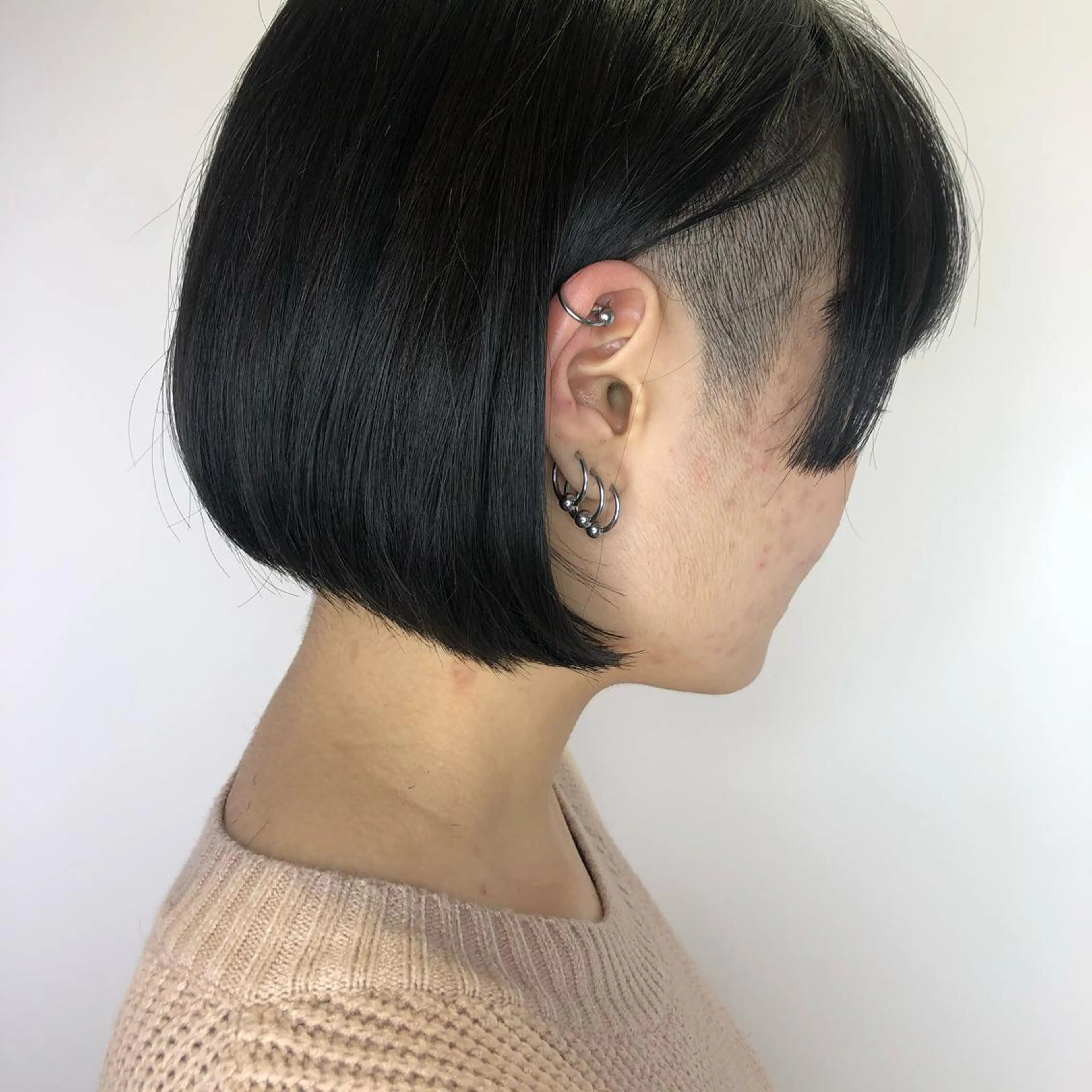ショート カット 関 京磨のヘアスタイル