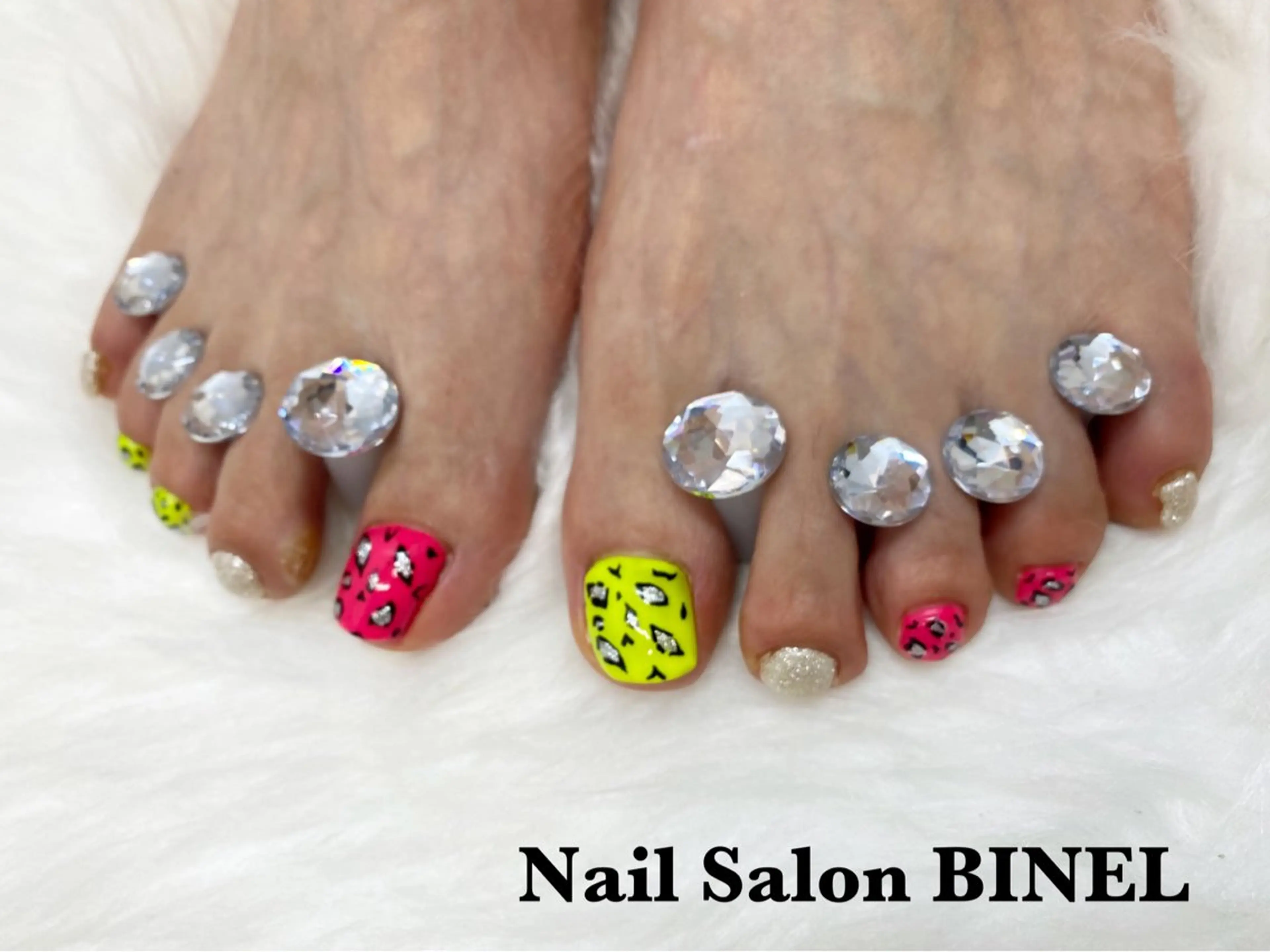 ネイル フットネイル H. Yuukaのネイルデザイン