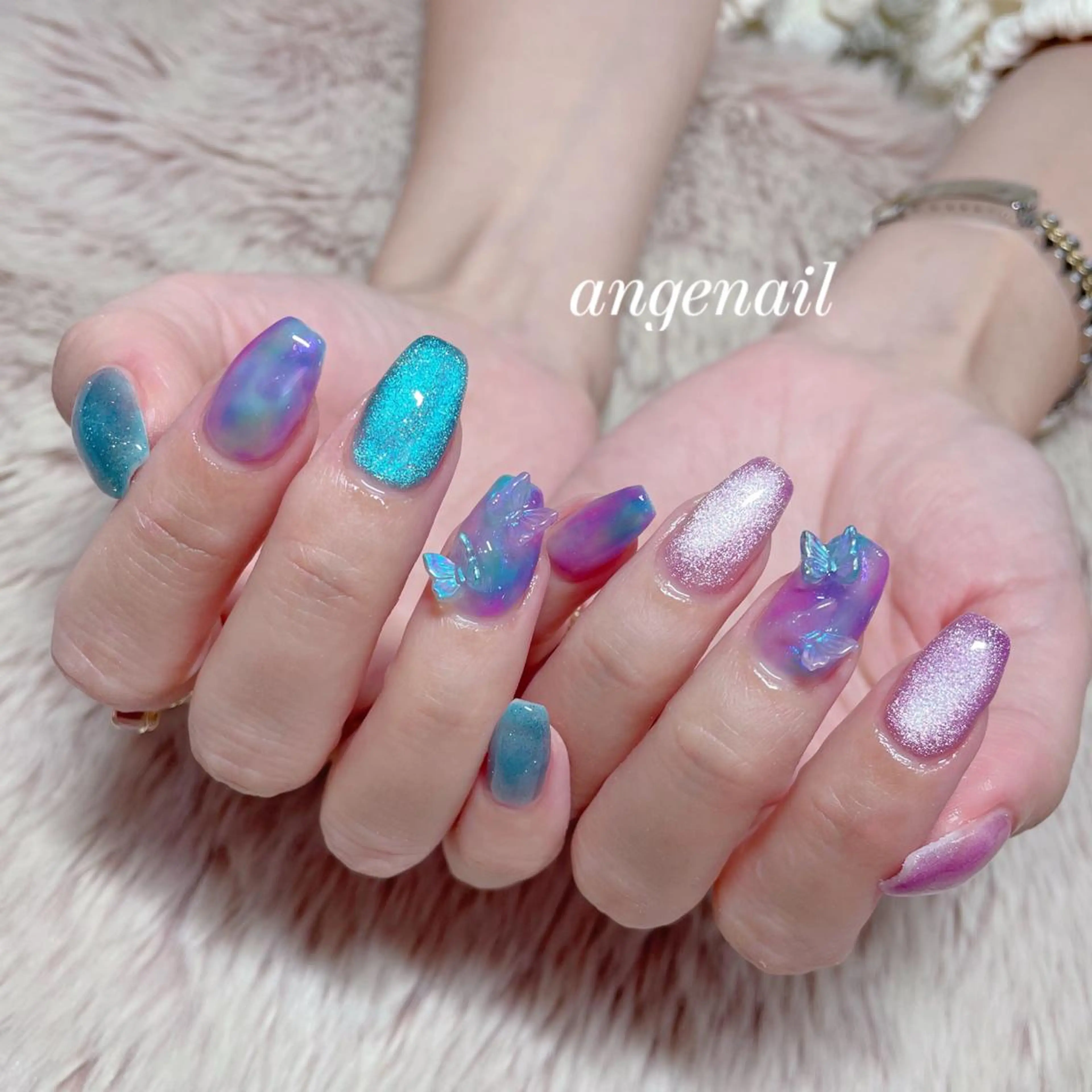 ネイル ハンドネイル オーナーネイリスト MAKIのネイルデザイン