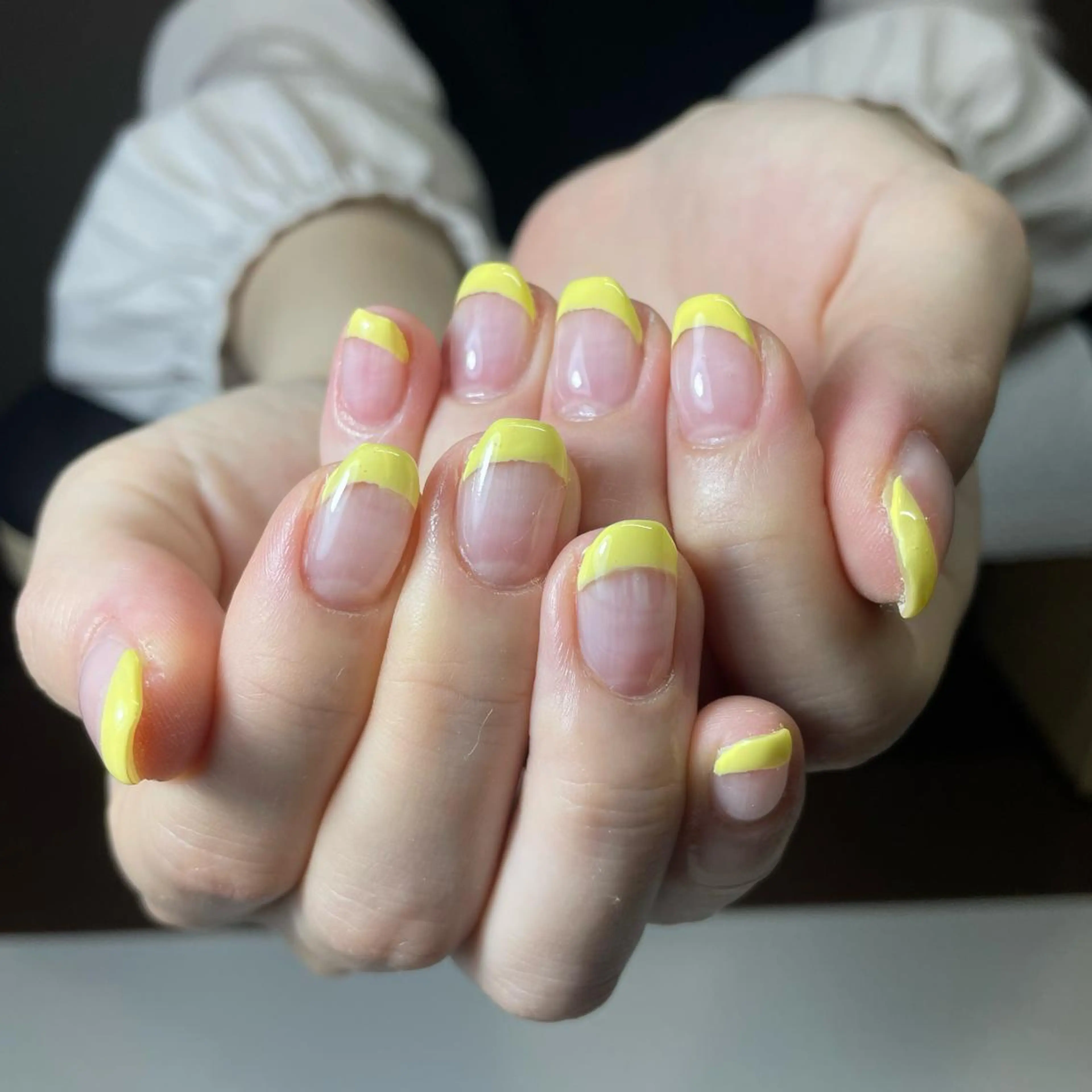 ハンドネイル　フレンチネイル【オフ込み】の写真
