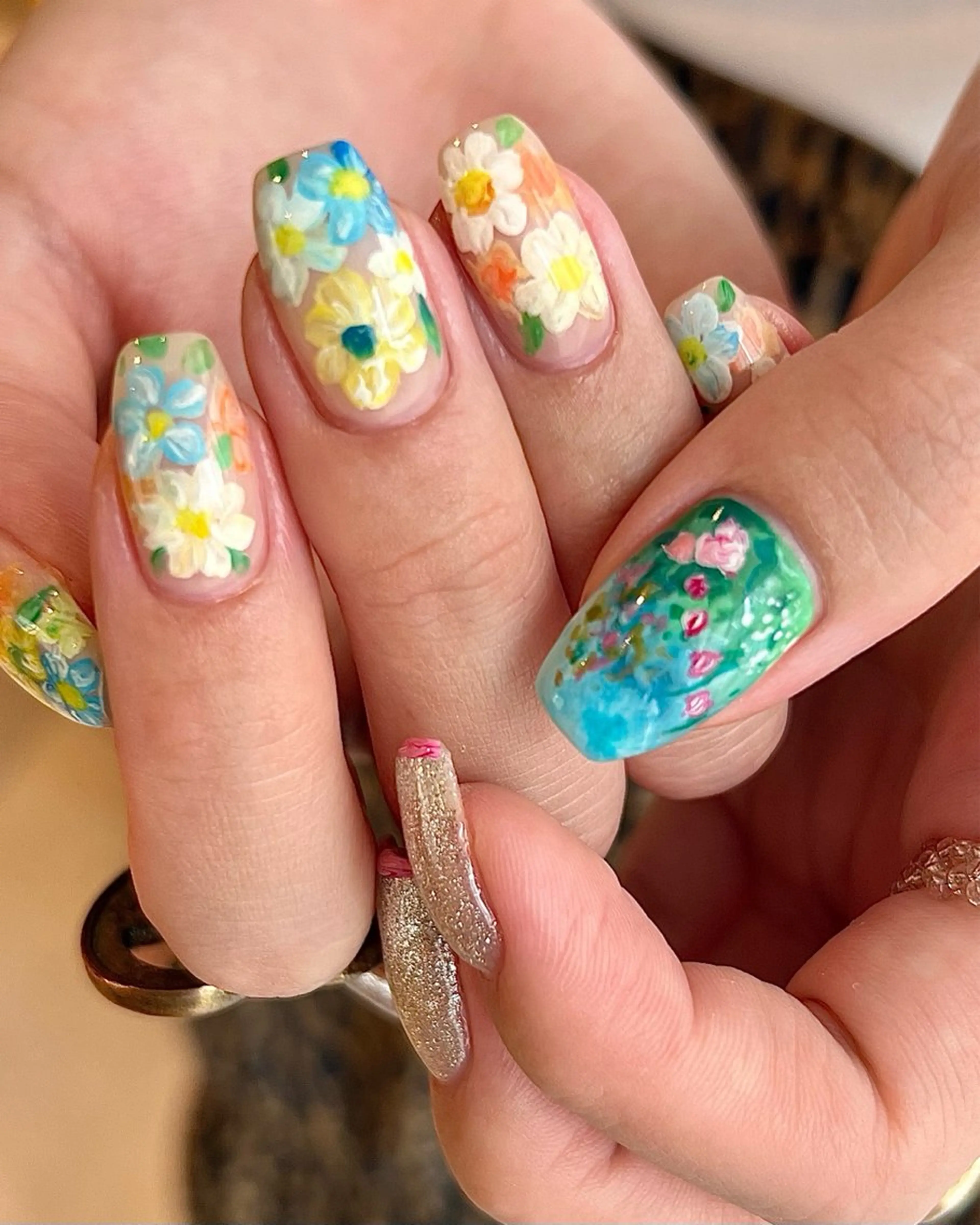 ネイル ハンドネイル FIORITURA Maikoのネイルデザイン