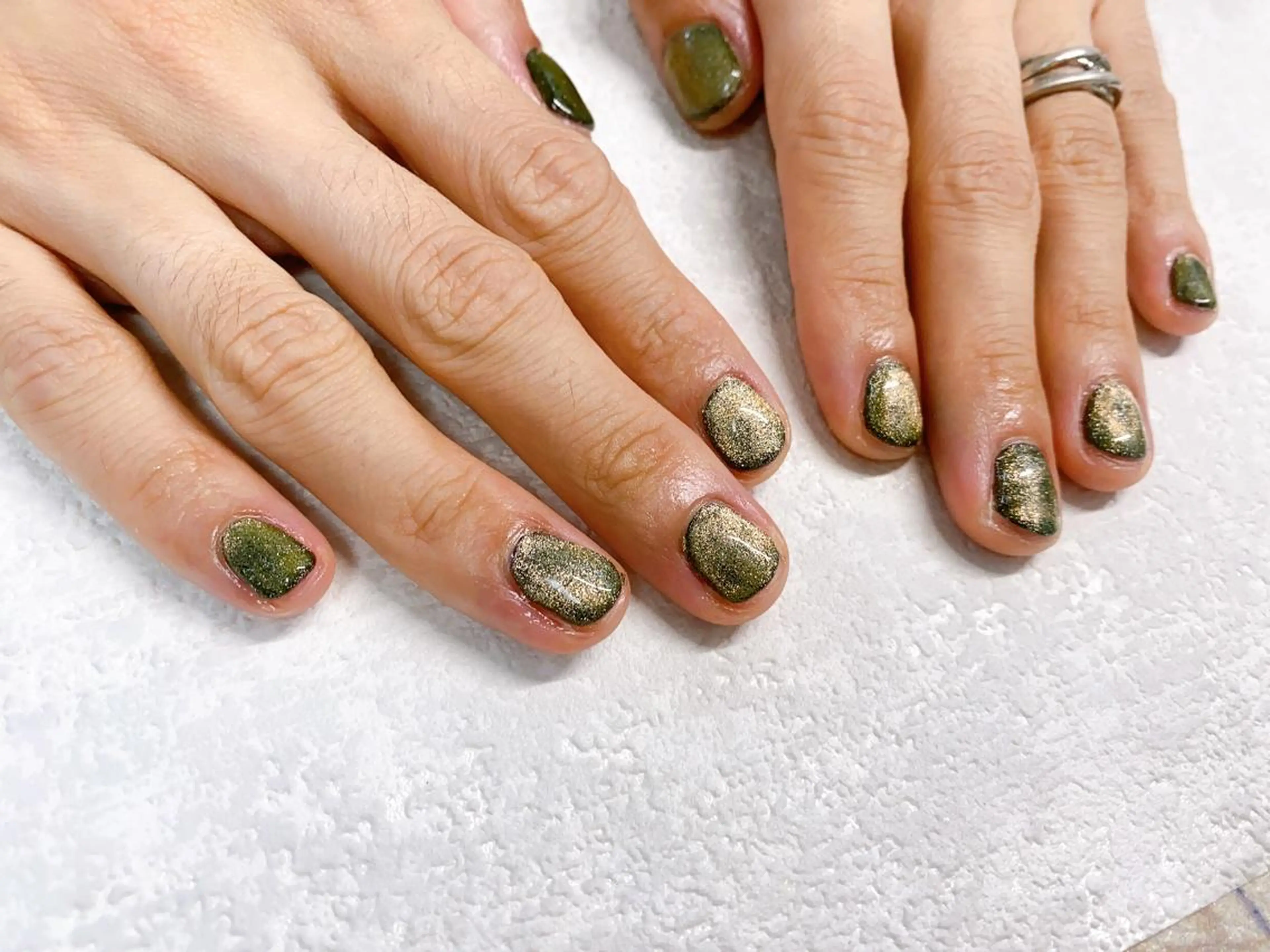 ネイル オーロラネイル フラワーネイル フットネイル フレンチネイル ジェルネイル mogunail &blowのネイルデザイン