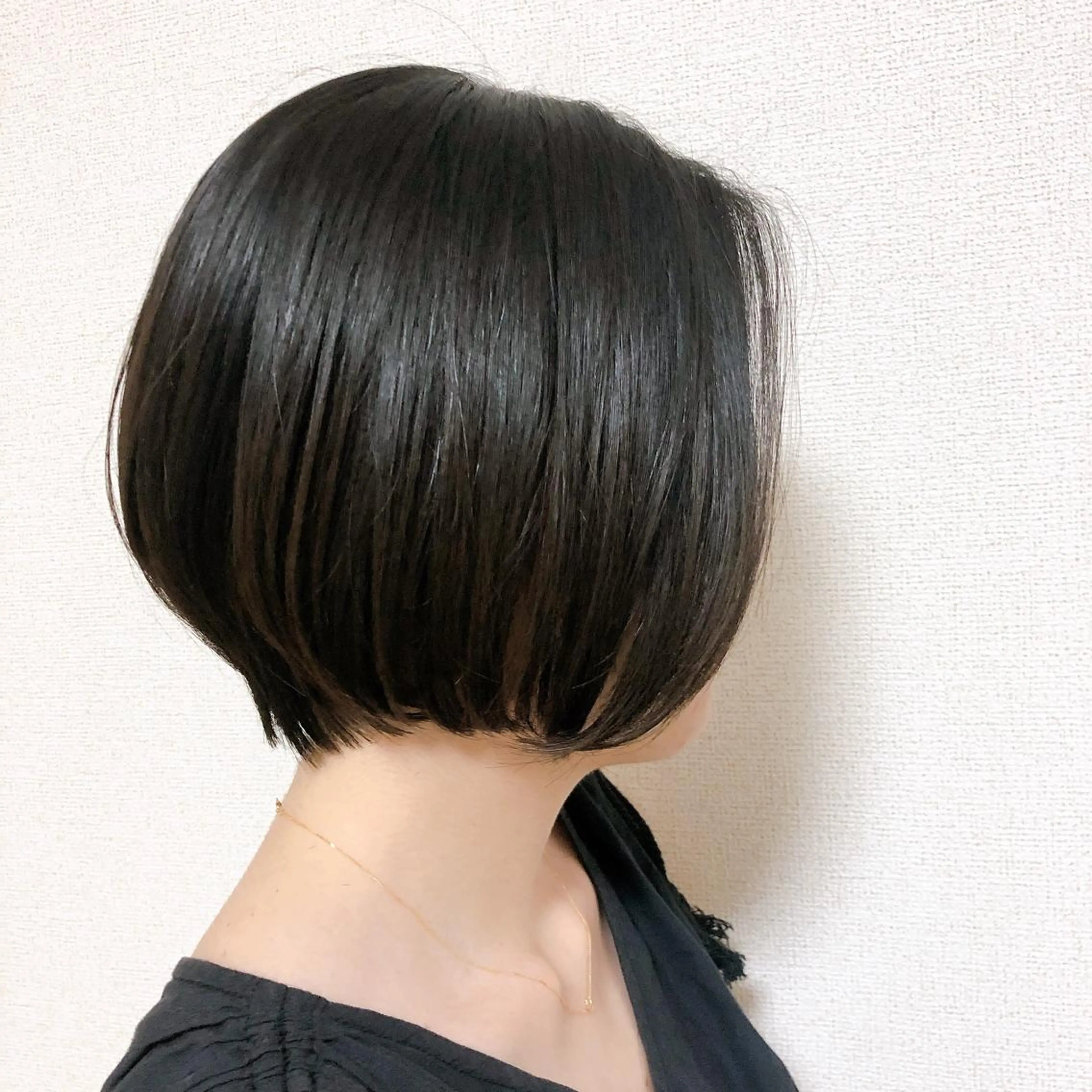 ショート カラー ショートボブ ボブ ショートヘア 興津/韓国レイヤー ダブルカラー美髪縮毛のヘアスタイル