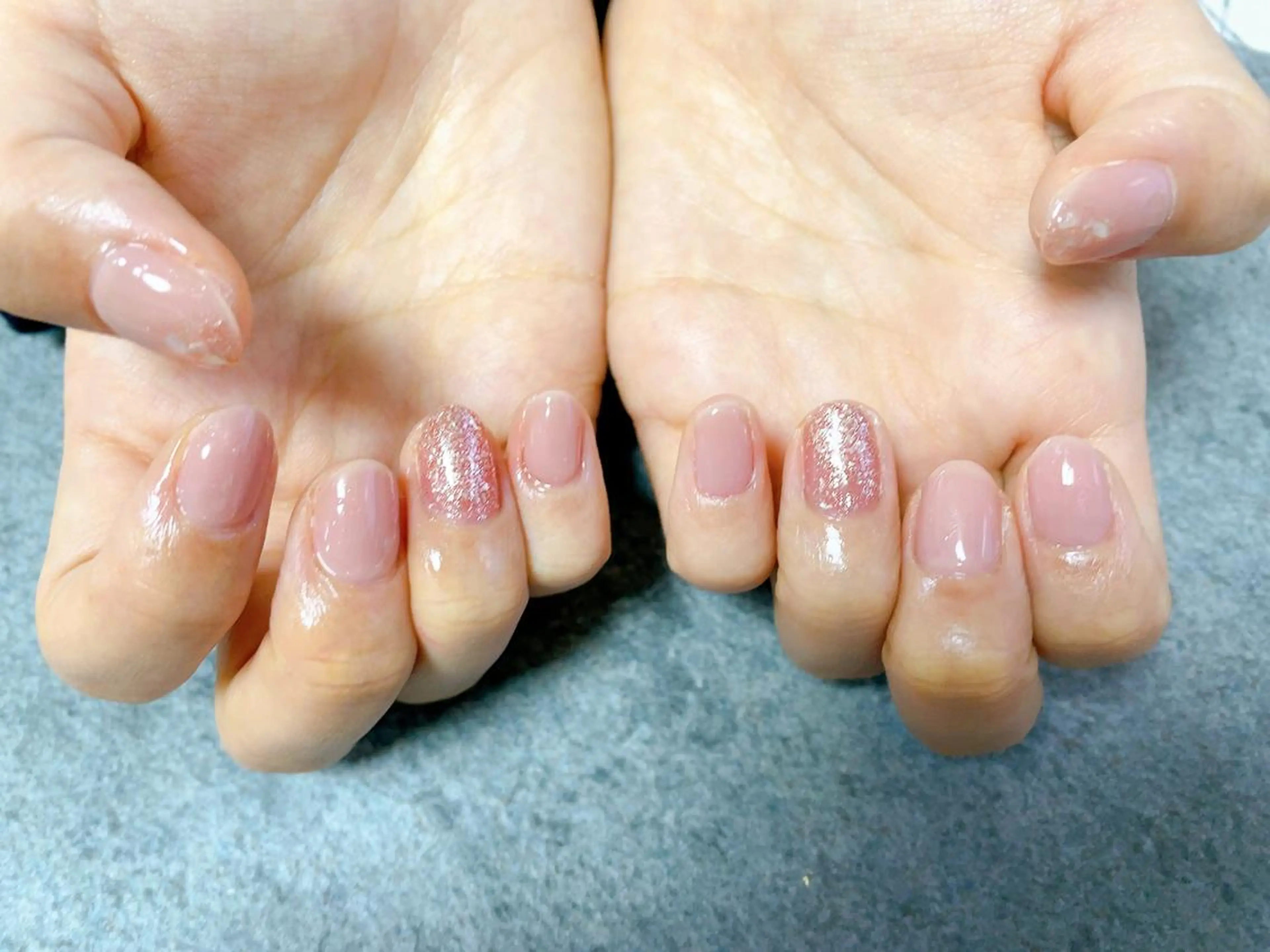 ネイル オーロラネイル フラワーネイル フットネイル フレンチネイル ジェルネイル mogunail &blowのネイルデザイン