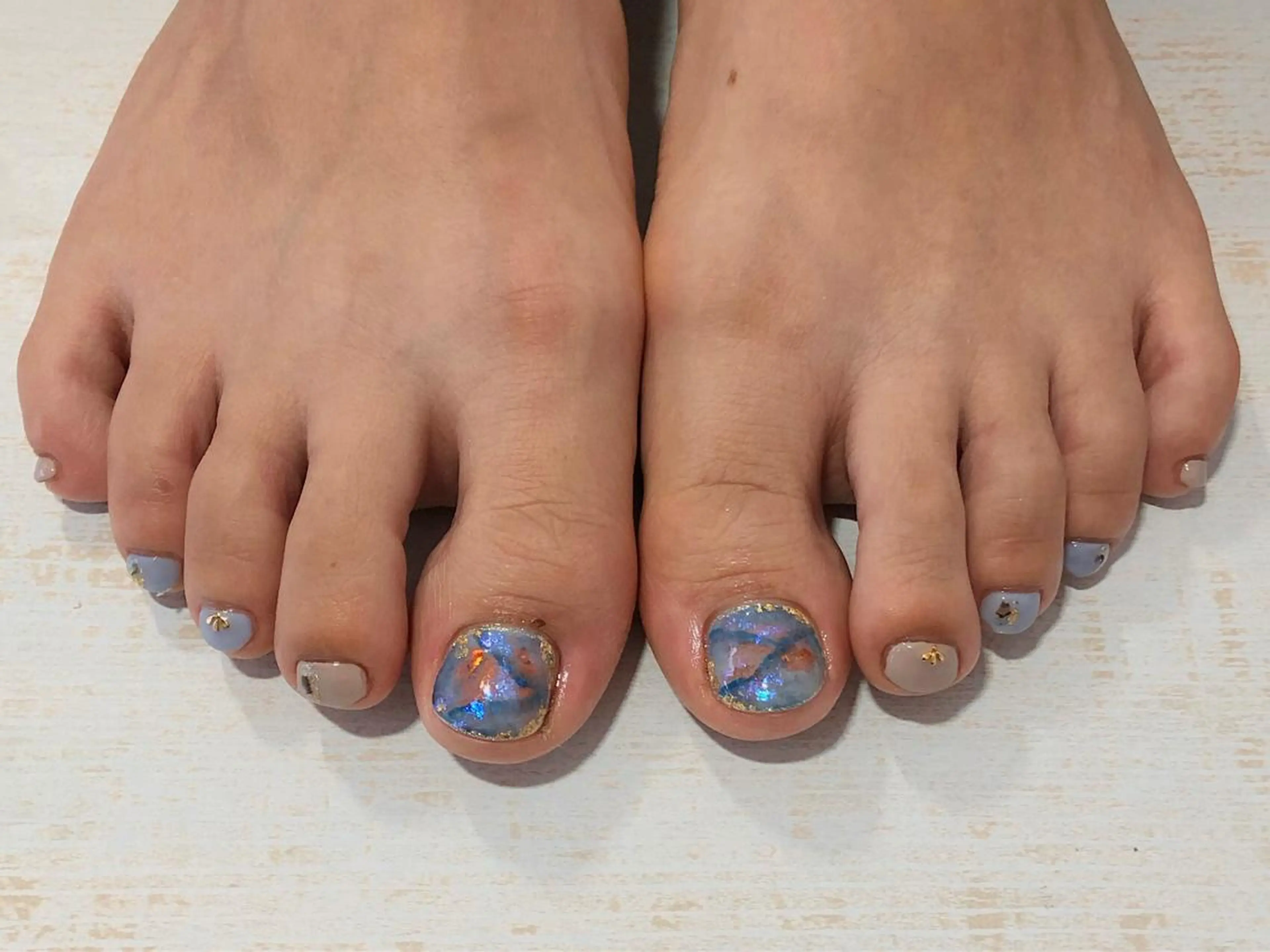 ネイル フットネイル 𖡼 yumenoのネイルデザイン