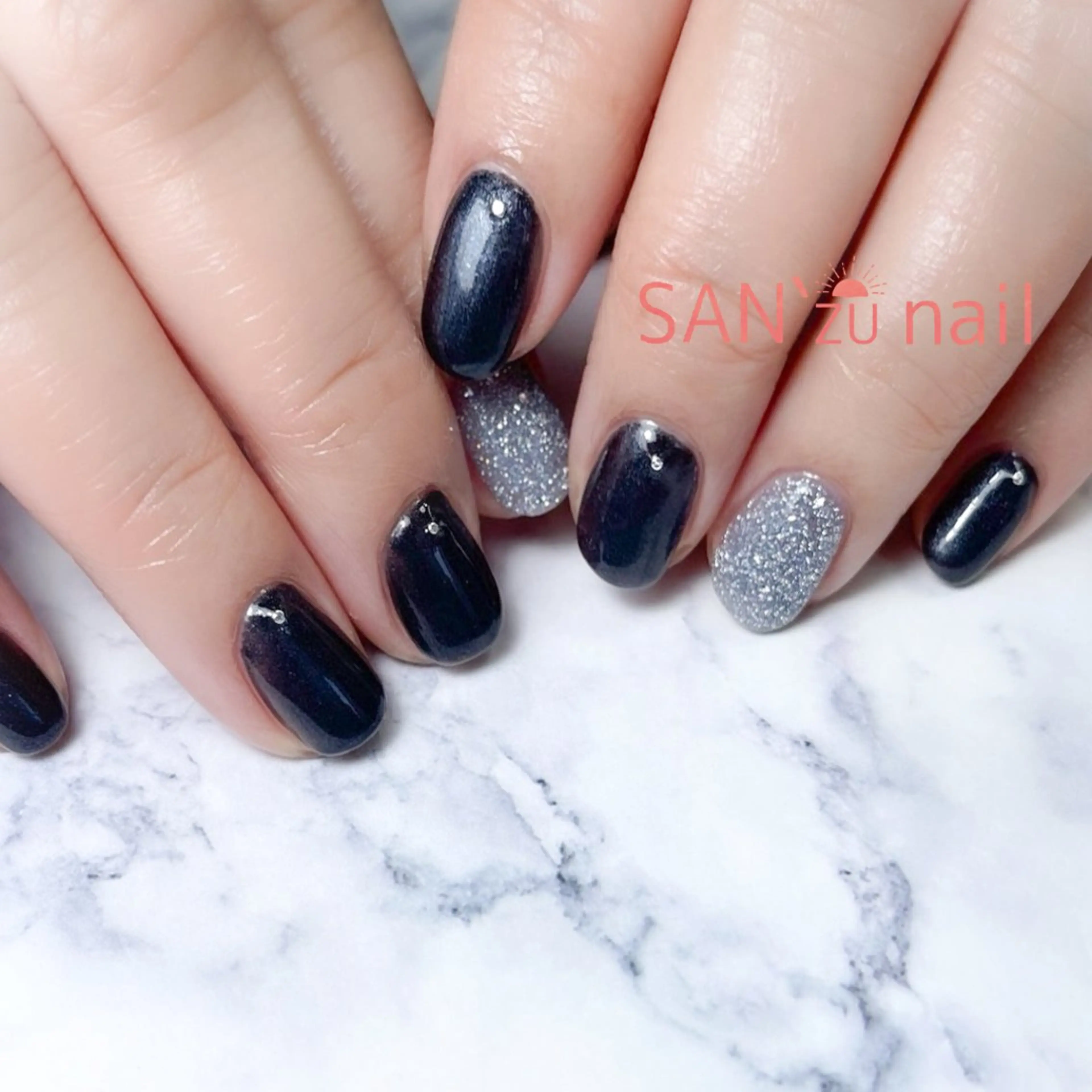 ネイル フラッシュネイル ラメ(グリッター) ワンカラーネイル SAN’zu nailのネイルデザイン