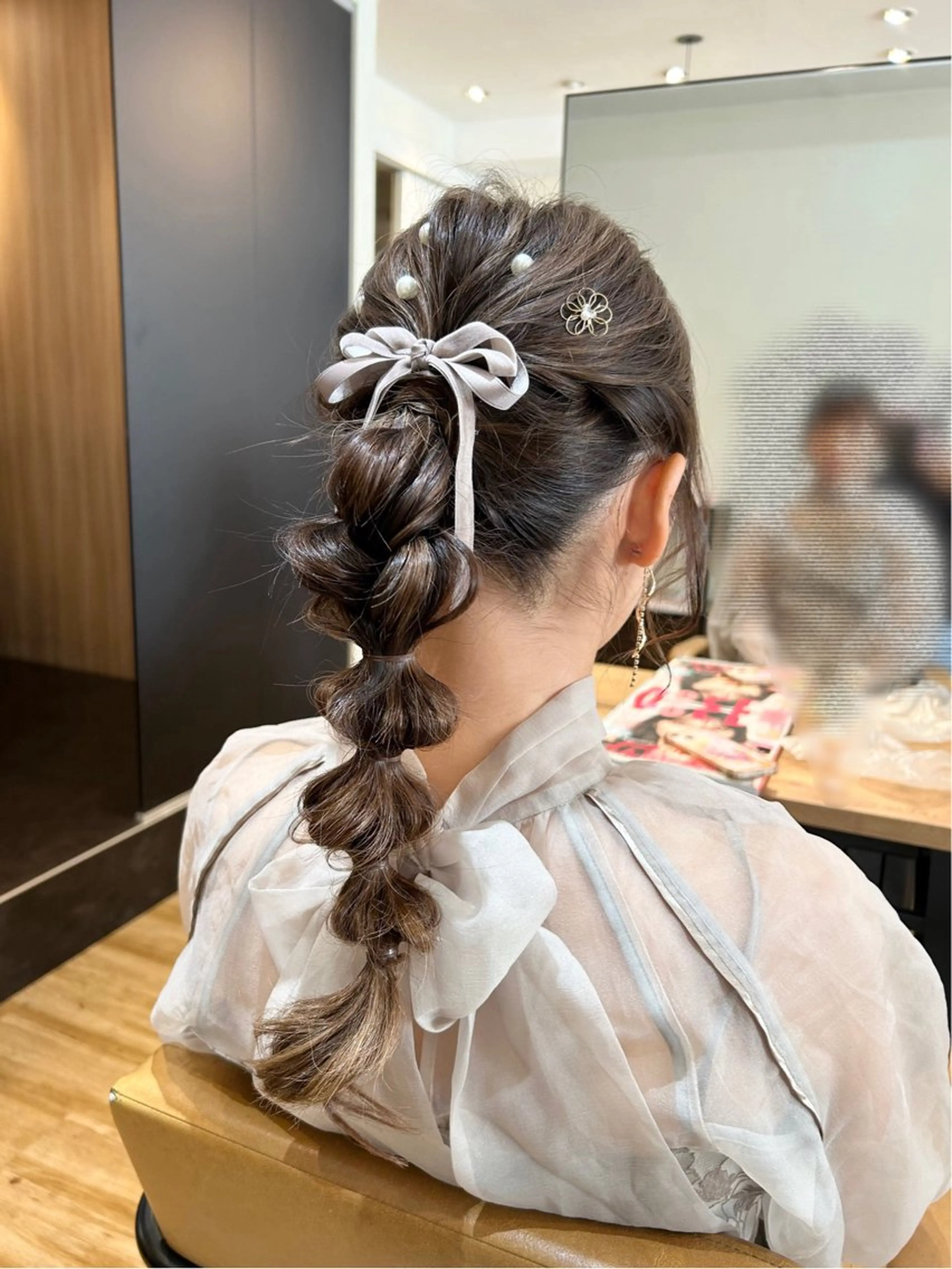 ヘアアレンジ ヘアセット 🍒艶髪✨ 秋冬🍒モテヘアー✨のヘアスタイル