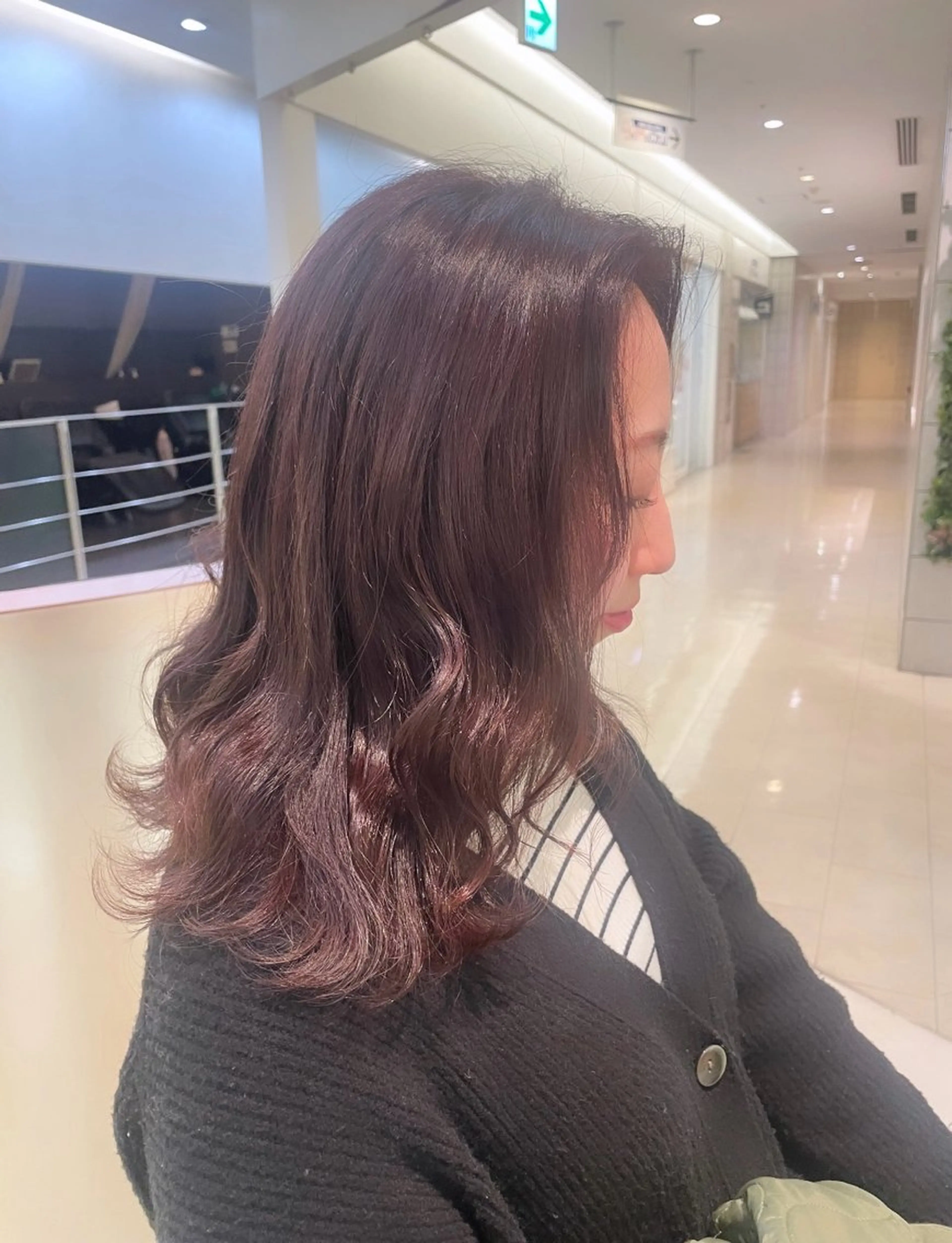 ミディアム 悠良/平塚 似合わせ/カラーのヘアスタイル