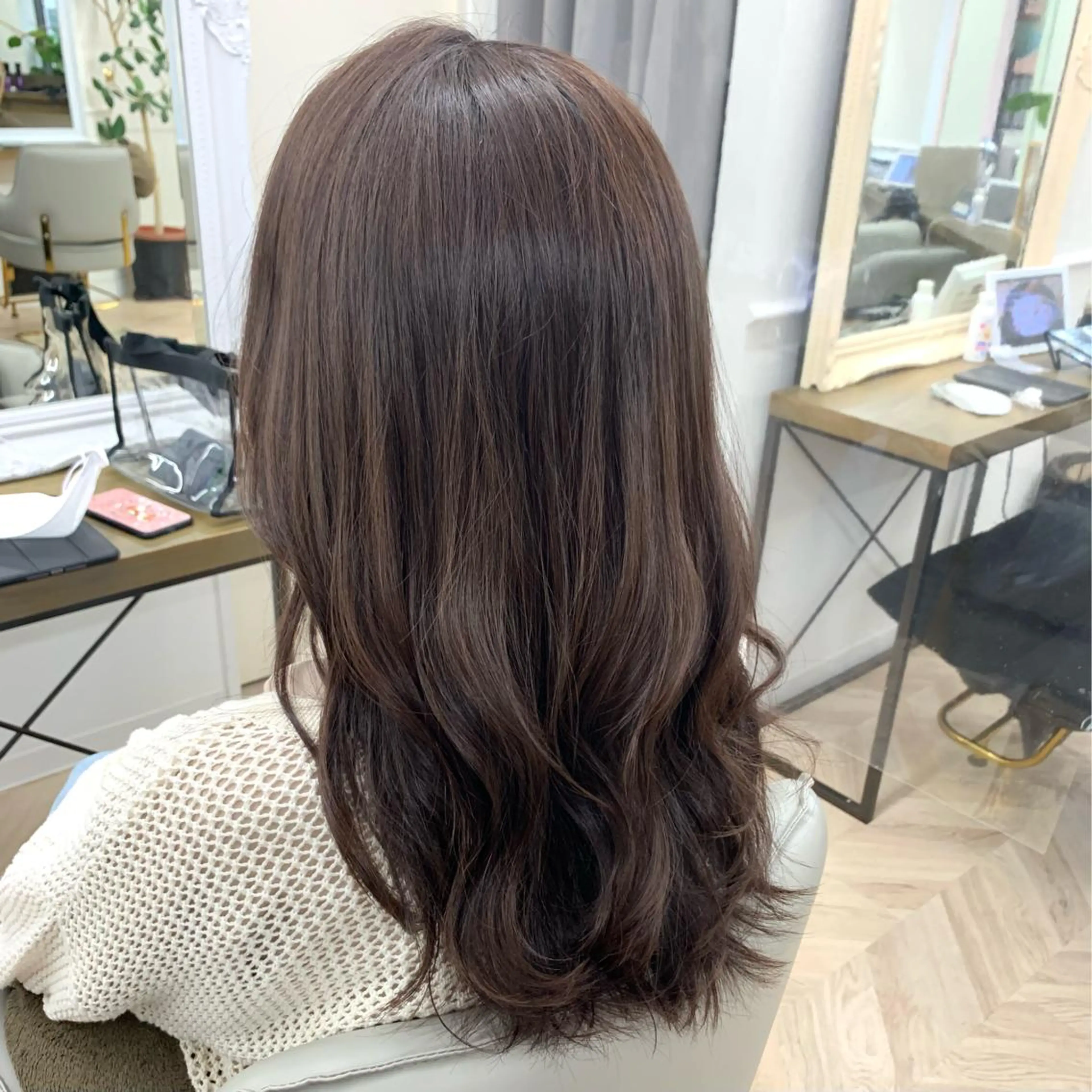 ロング カラー ✨️美髪矯正×似合わ せ艶カラー✨藤田透のヘアスタイル