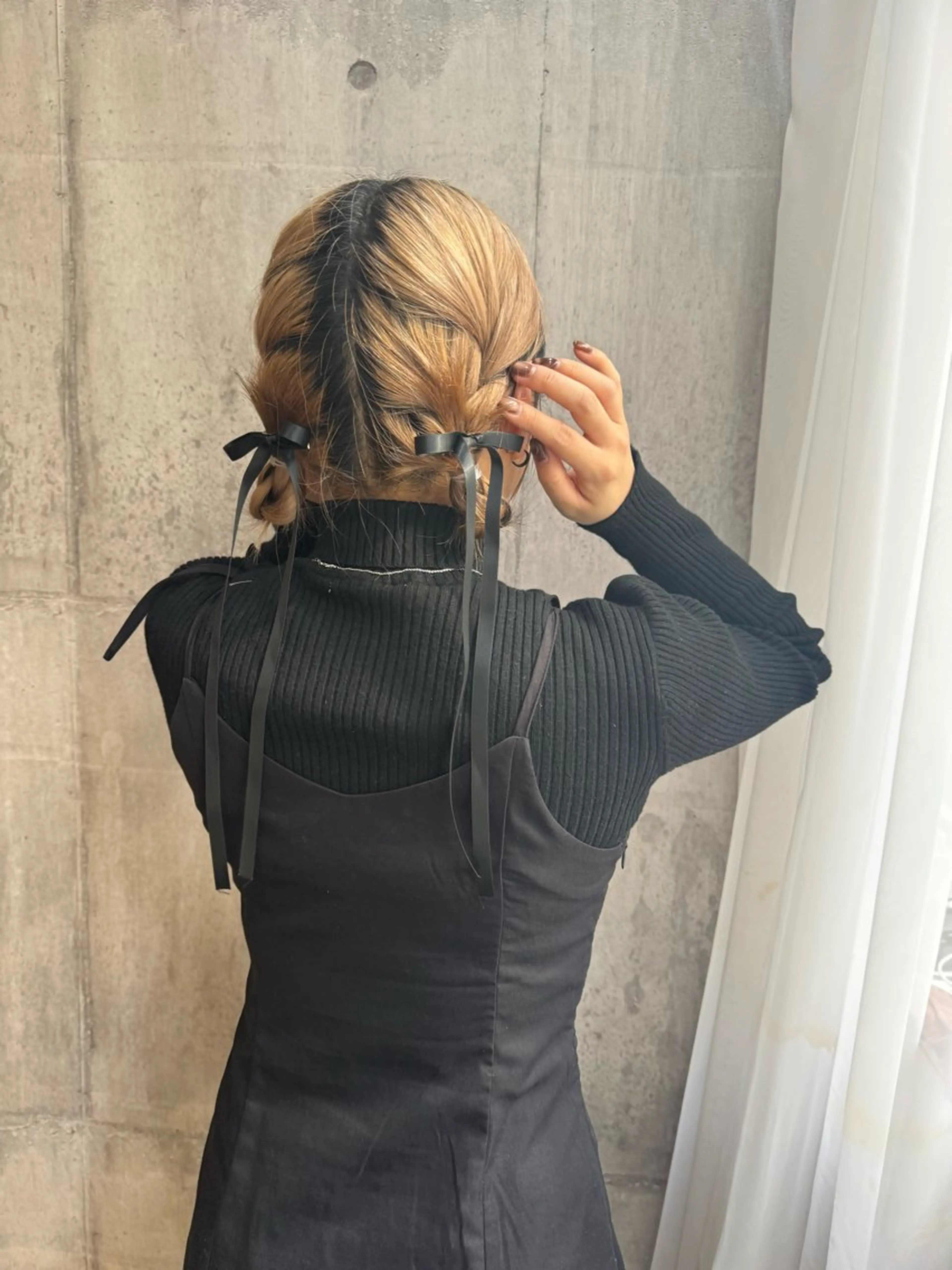 ヘアアレンジ momo/レイヤー /デザインカラーのヘアスタイル