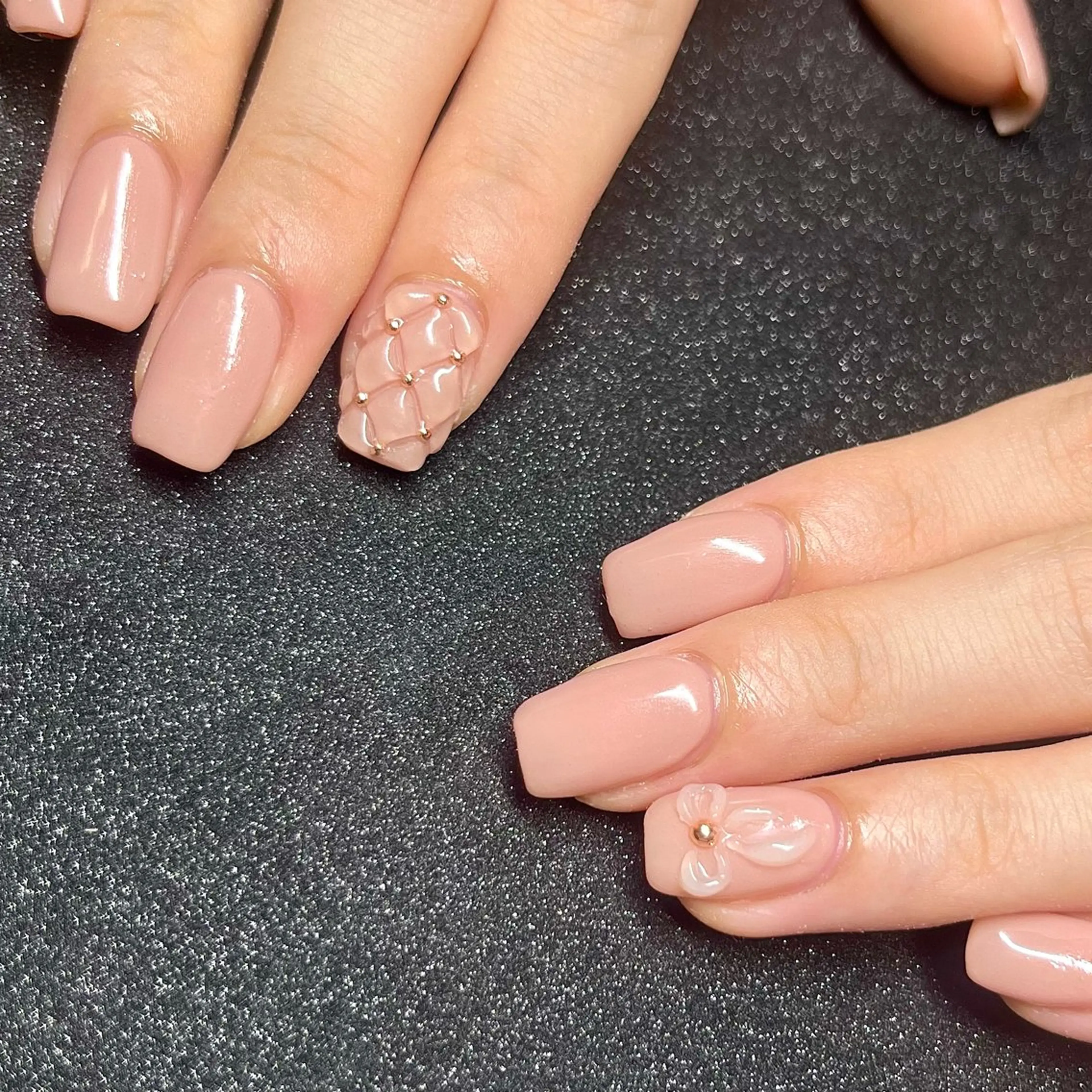 ネイル ハンドネイル Chika .のネイルデザイン