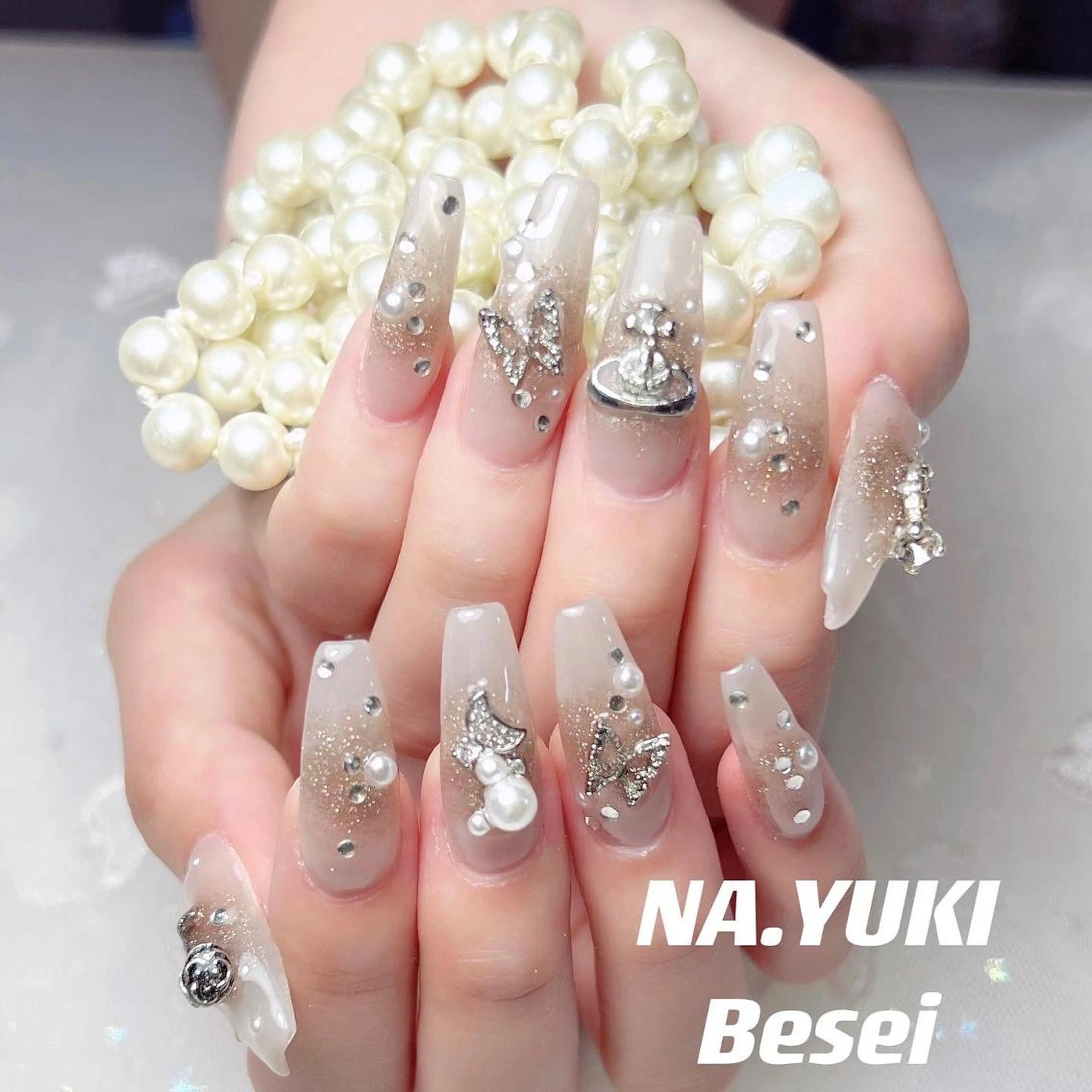 ネイル ハンドネイル ハンドケア ナユキNA.YUKI 新宿店のネイルデザイン