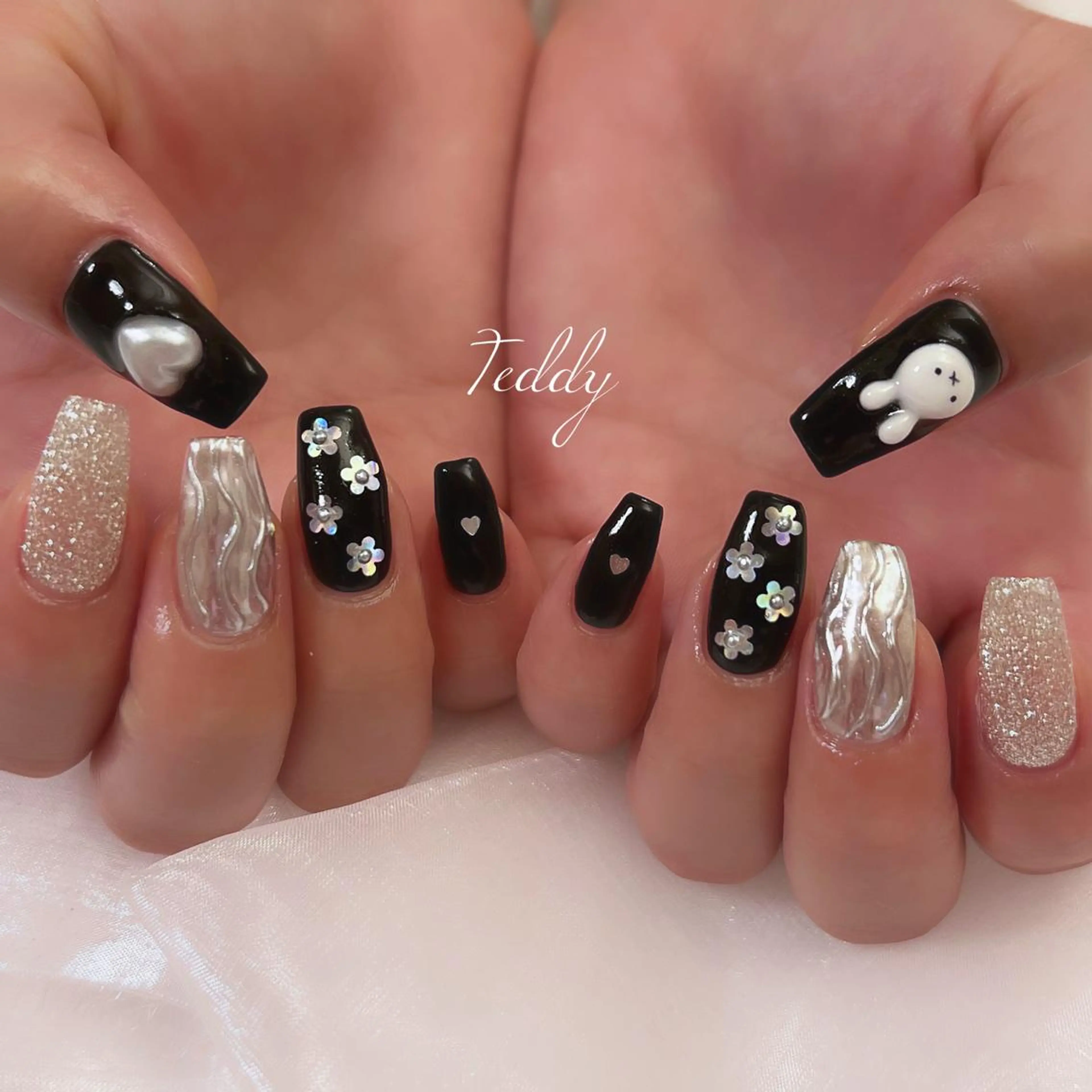 ネイル ハンドネイル ERINA ♥のネイルデザイン