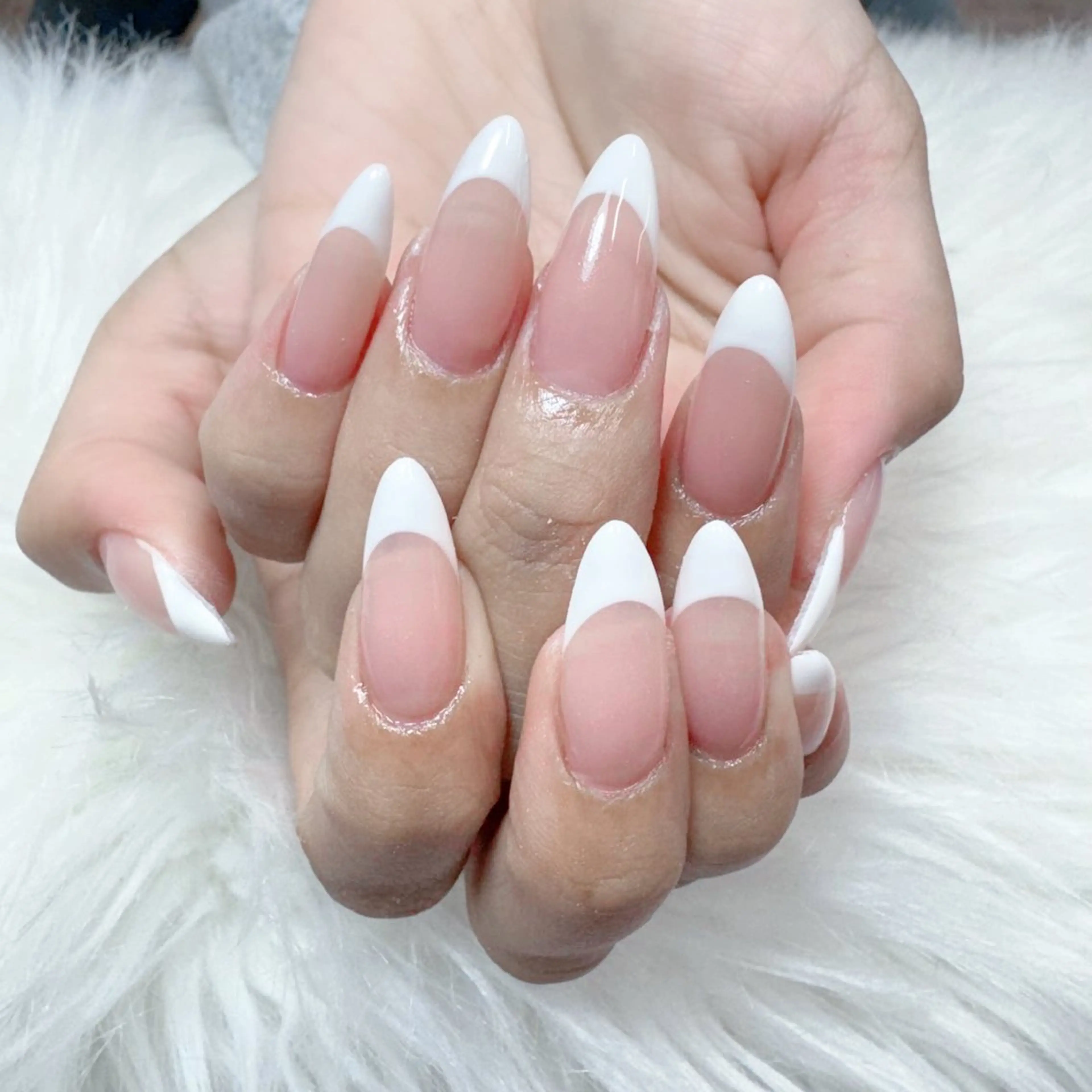 ネイル ハンドネイル 🎀nana🫧 ワンホンネイル🎀のネイルデザイン