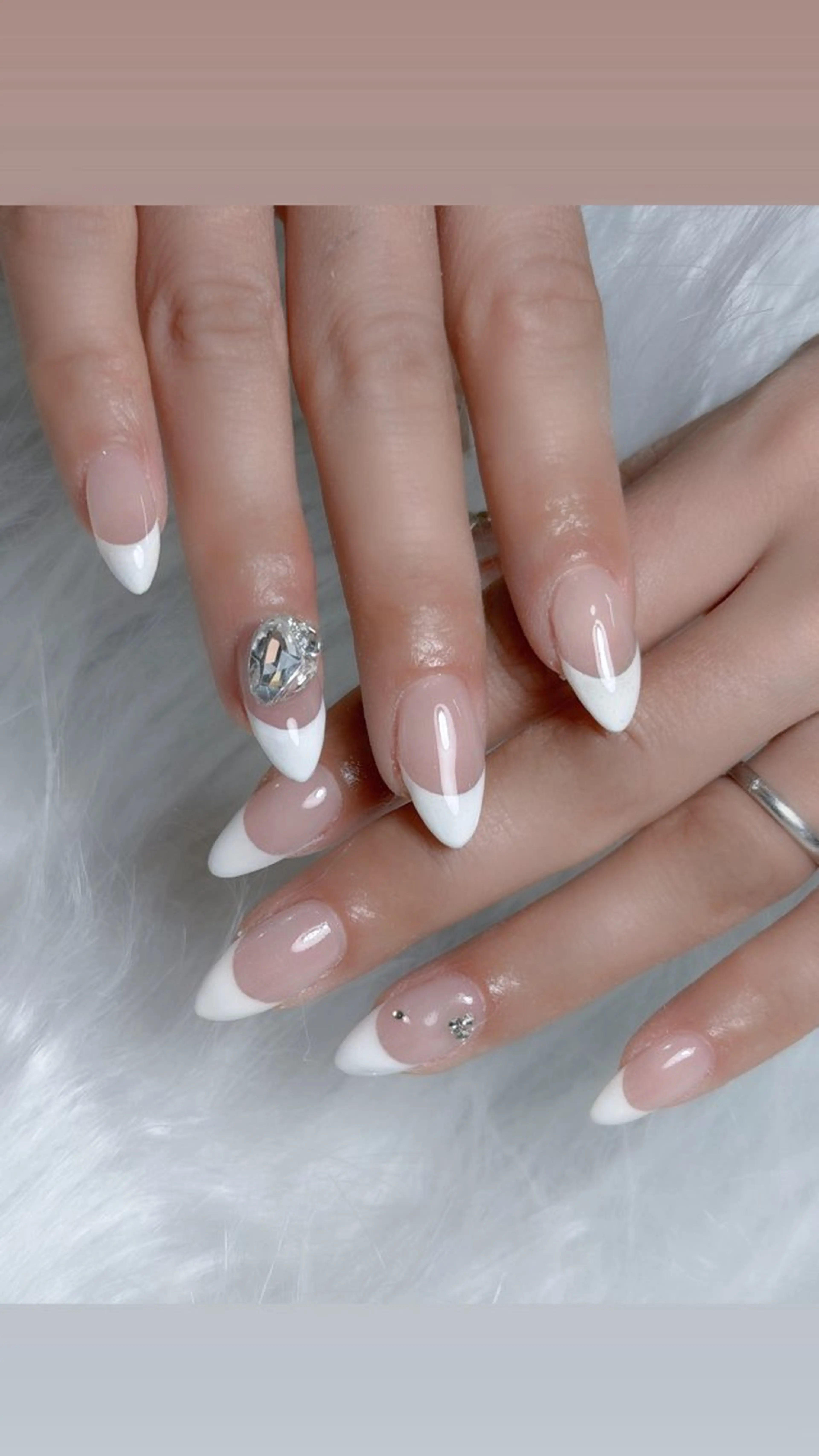 ネイル ハンドネイル フットネイル LAVISH nanamiのネイルデザイン