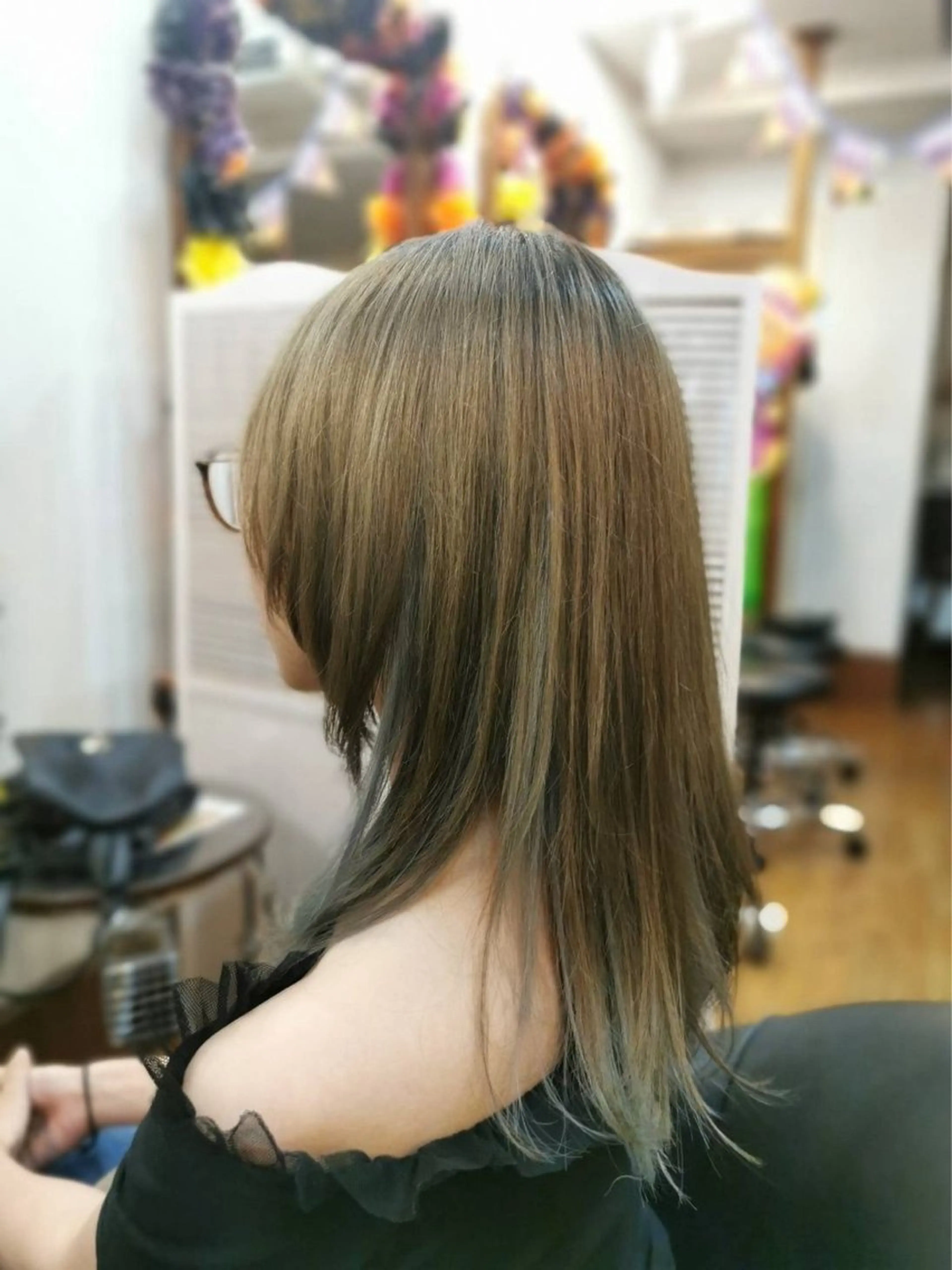 ロング プリバート所属・上間 洋子のヘアスタイル