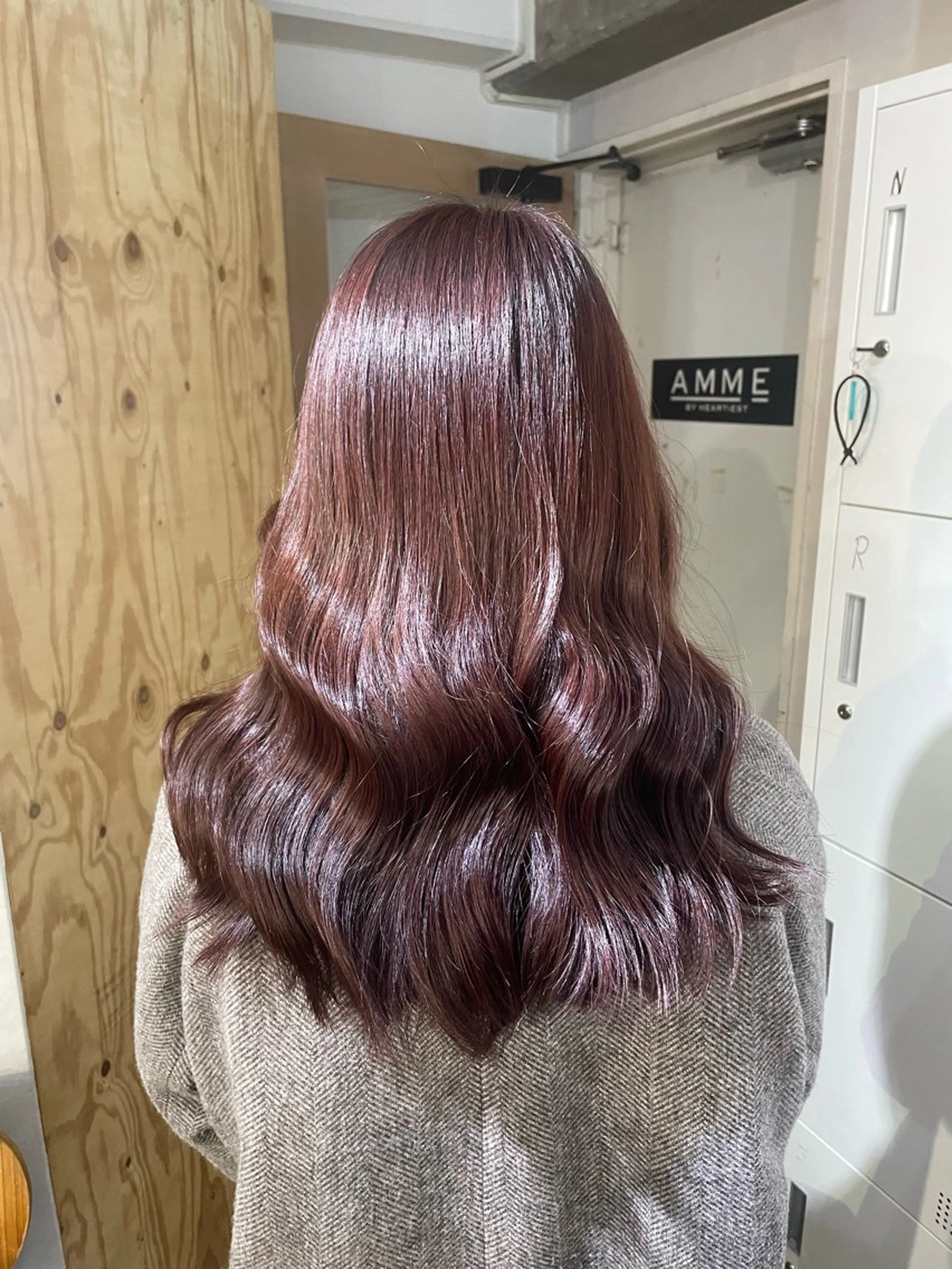 ミディアム ふかたさや🌟 艶感カラー🌟のヘアスタイル