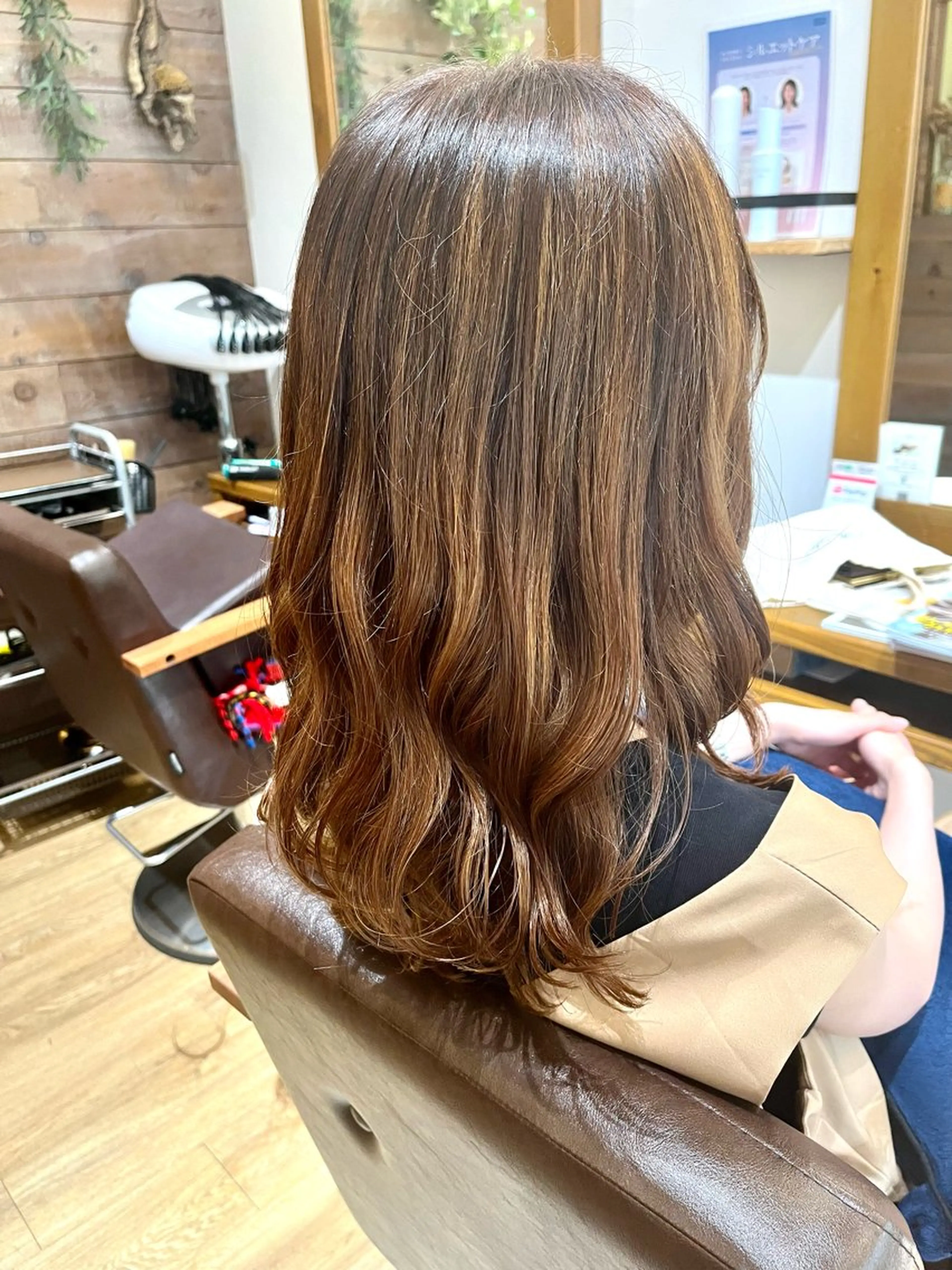 ロング カラー カット ヘアカラー トリートメント 土屋 悠人のヘアスタイル