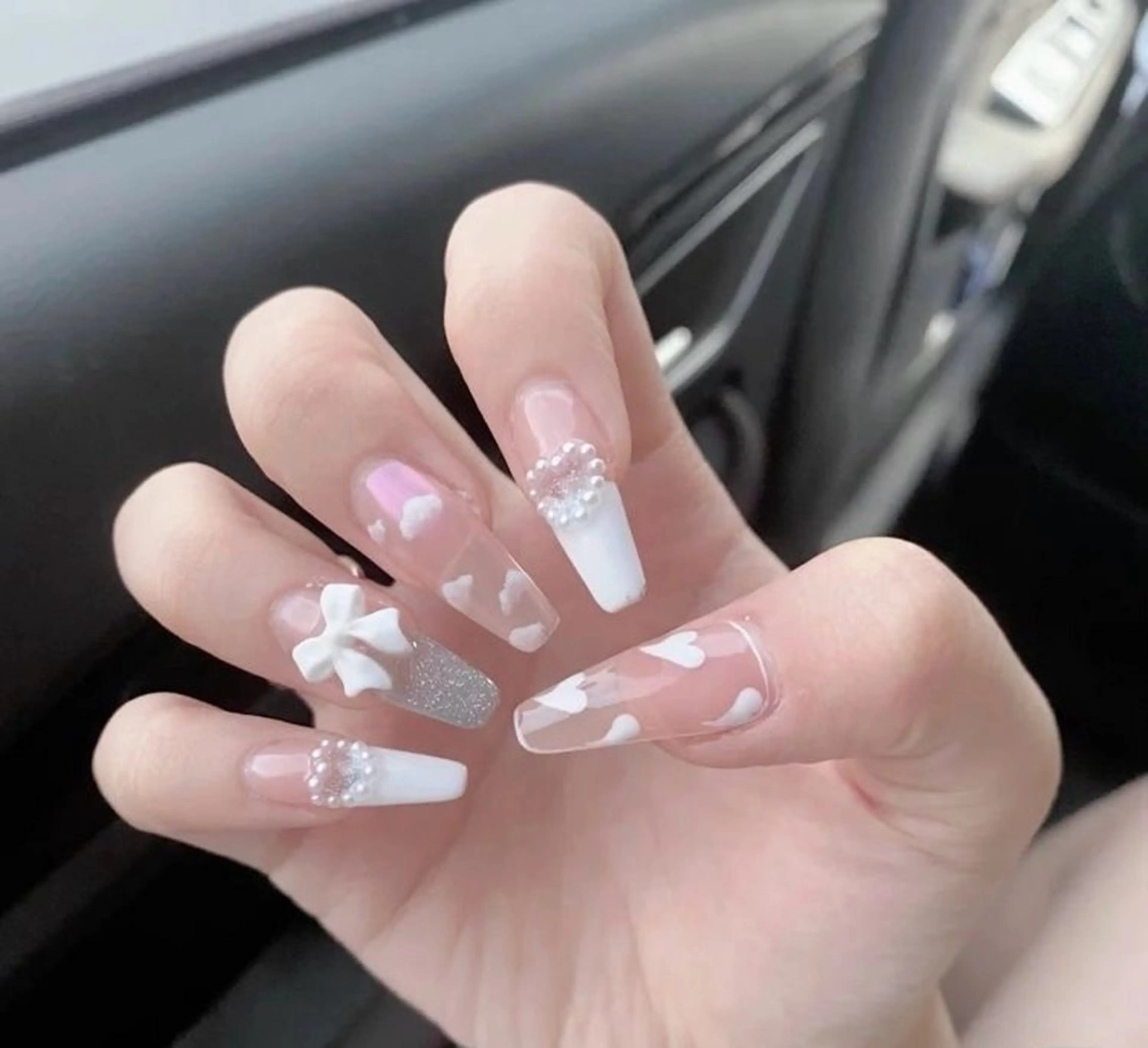 カラー グラデーションカラー ピンクカラー ハンドネイル AIN Nailのネイルデザイン