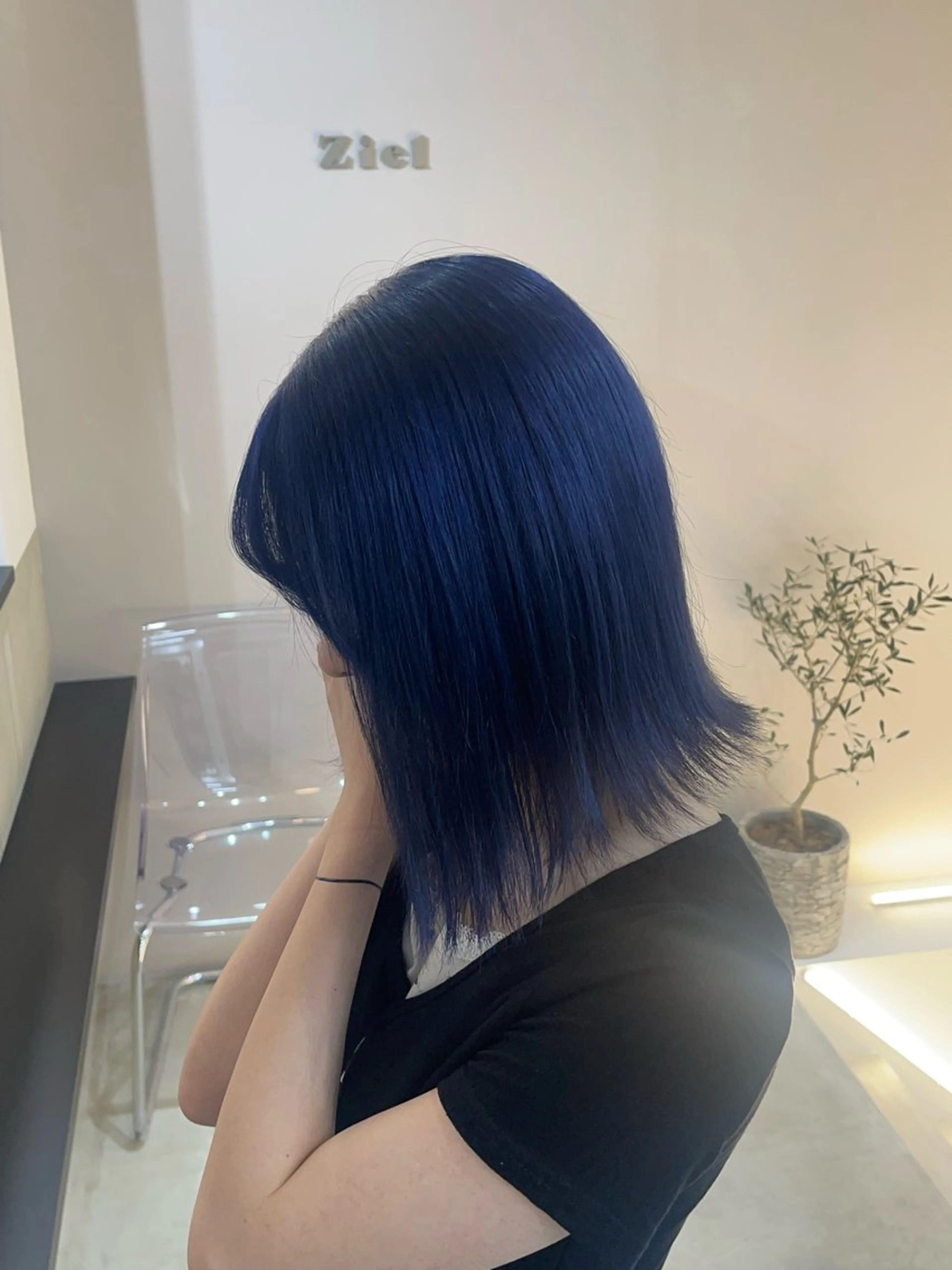 カラー め みのヘアスタイル