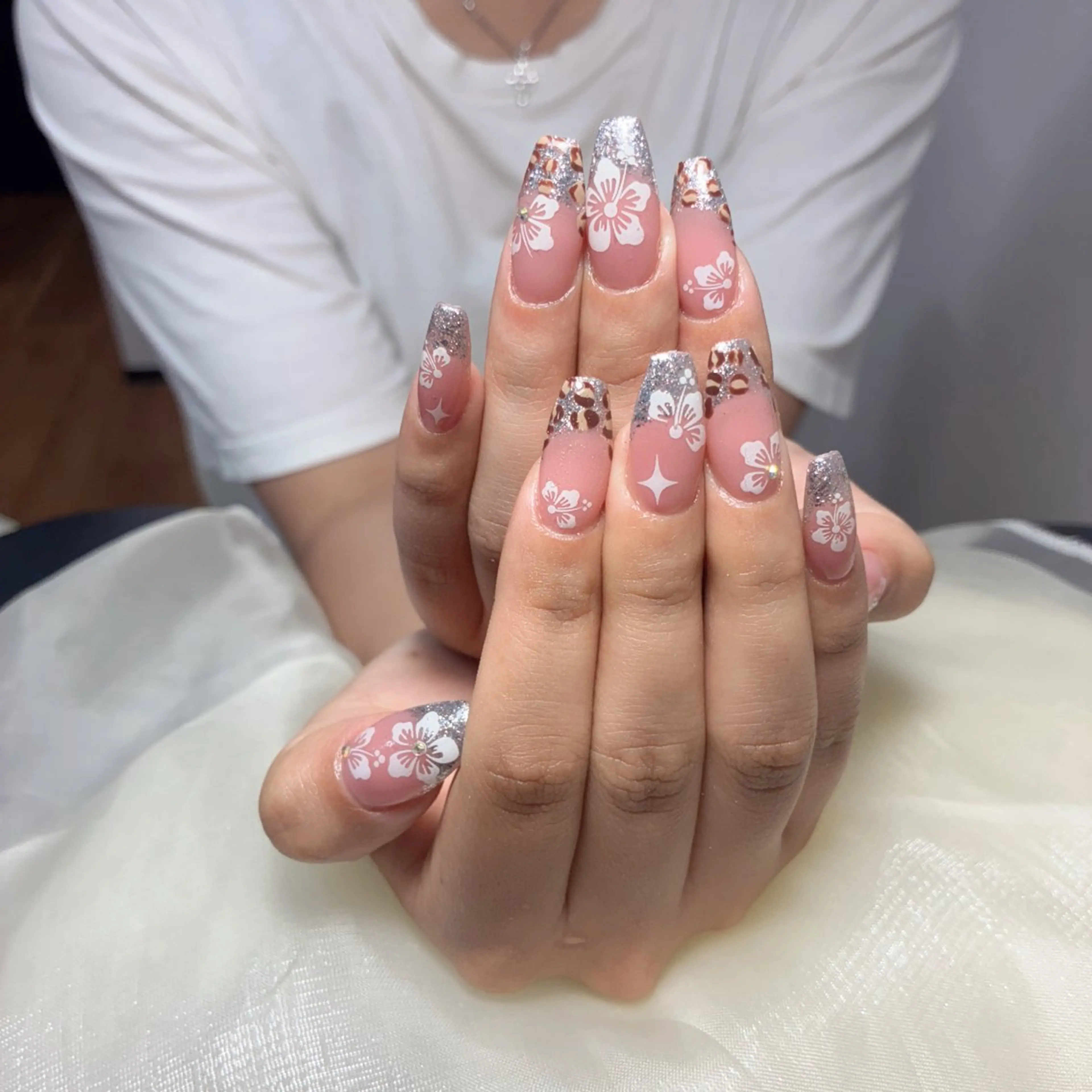 ネイル 持ち込み ハンドネイル YOINAIL ヨイネイルサロンのネイルデザイン