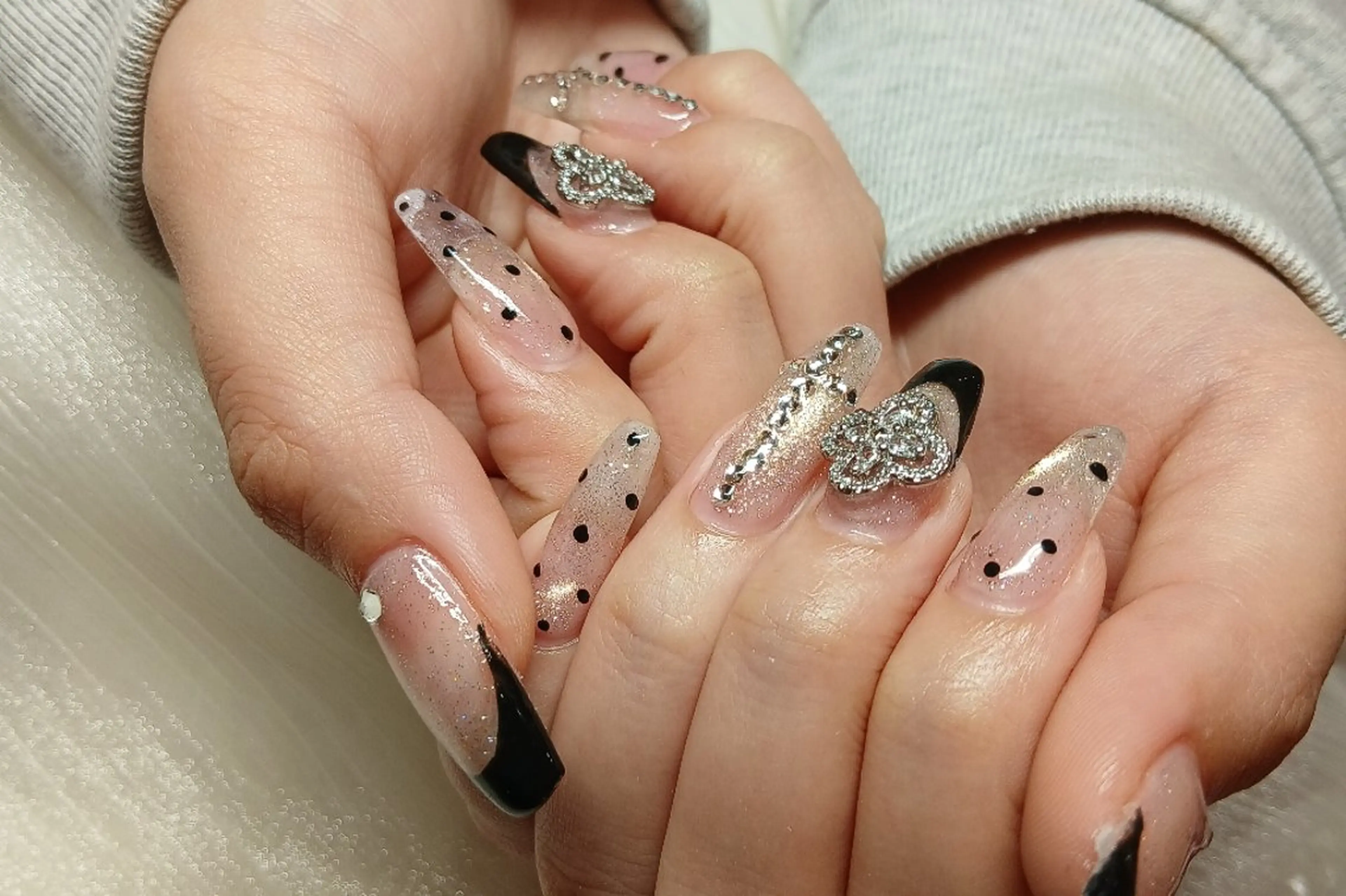 ネイル LuoSilque Yukaのネイルデザイン