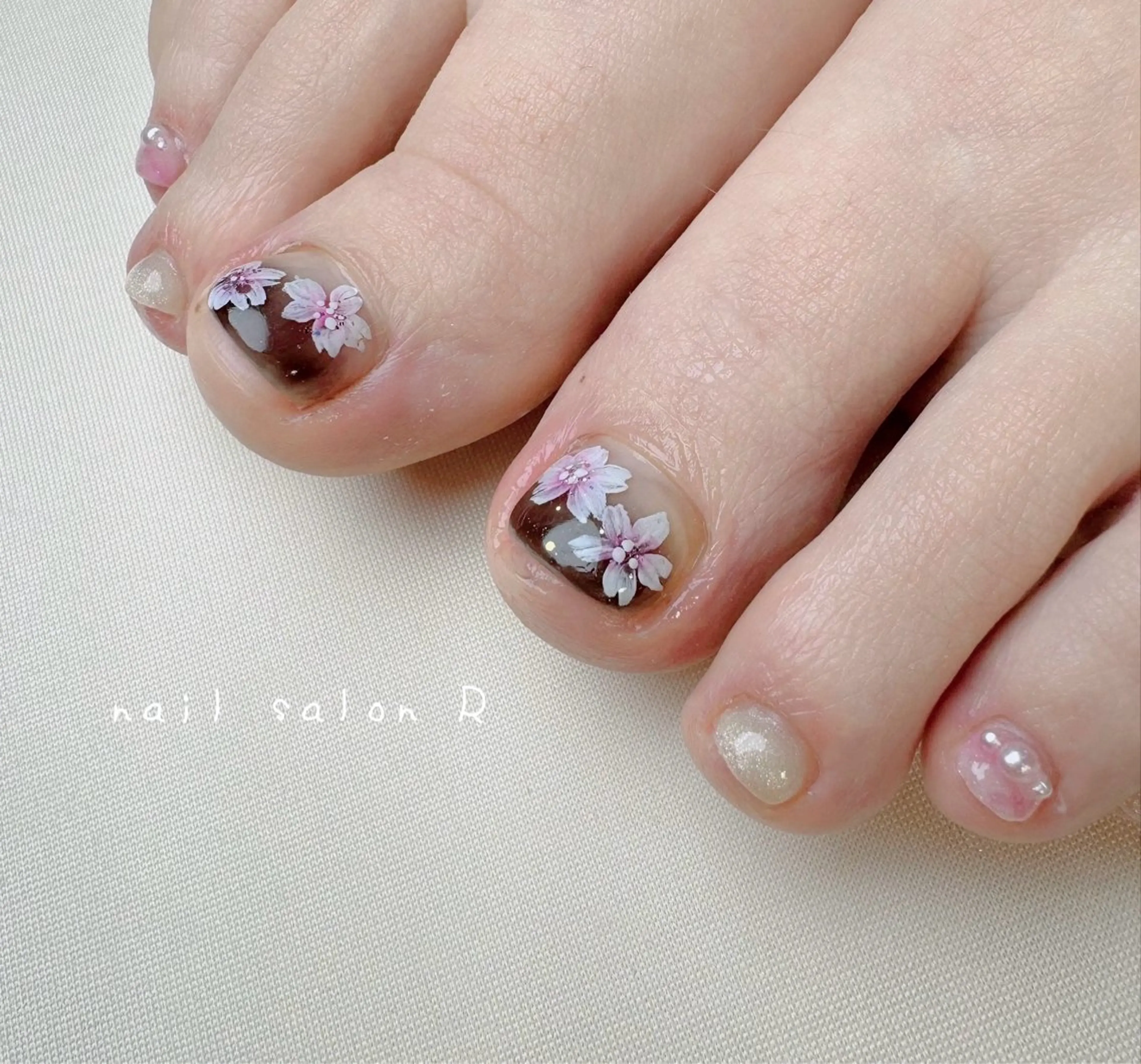 ネイル 桜ネイル フットネイル nail salon Rのネイルデザイン