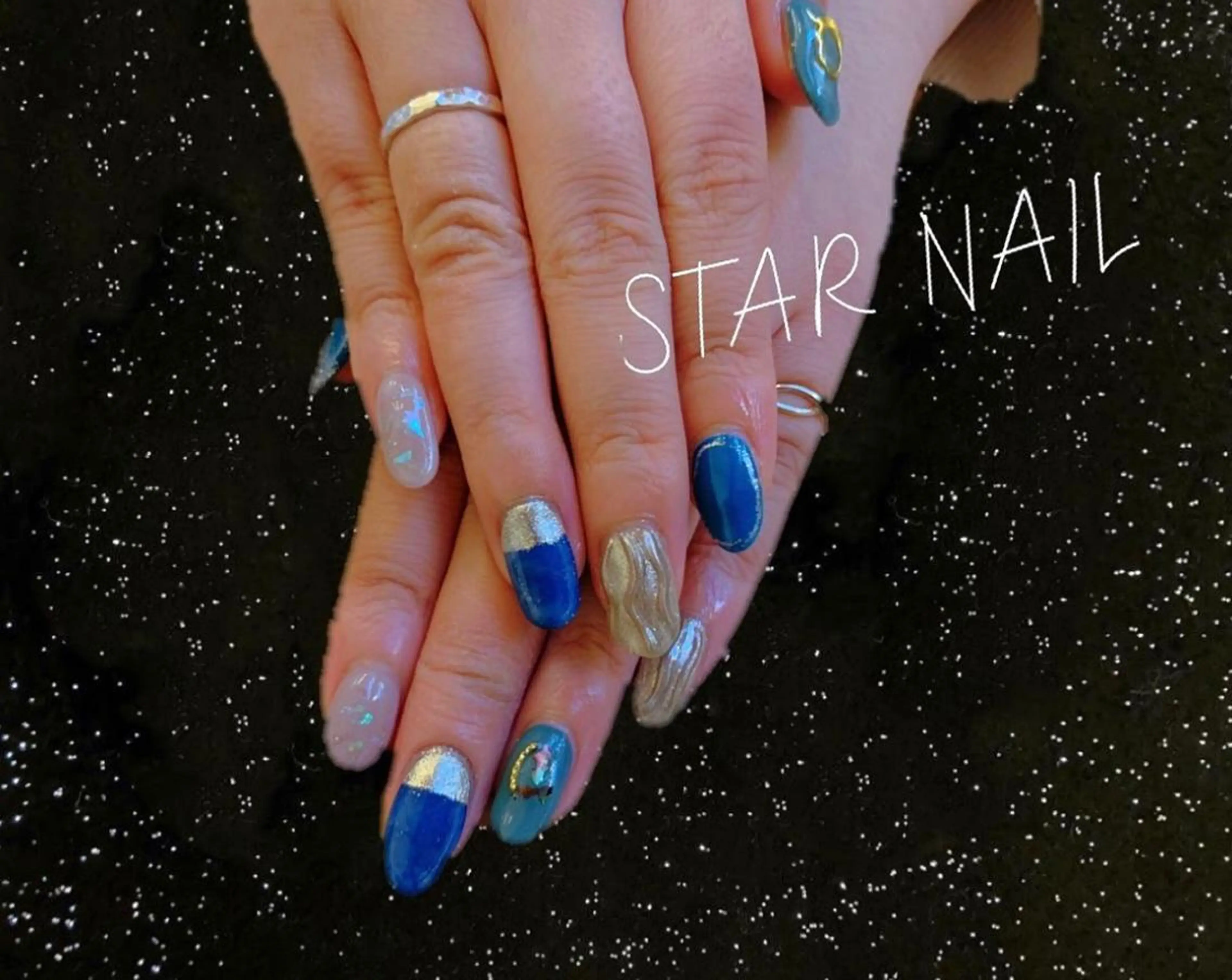 ネイル ブルー ミラーネイル ニュアンスネイル シルバー STAR NAILのネイルデザイン