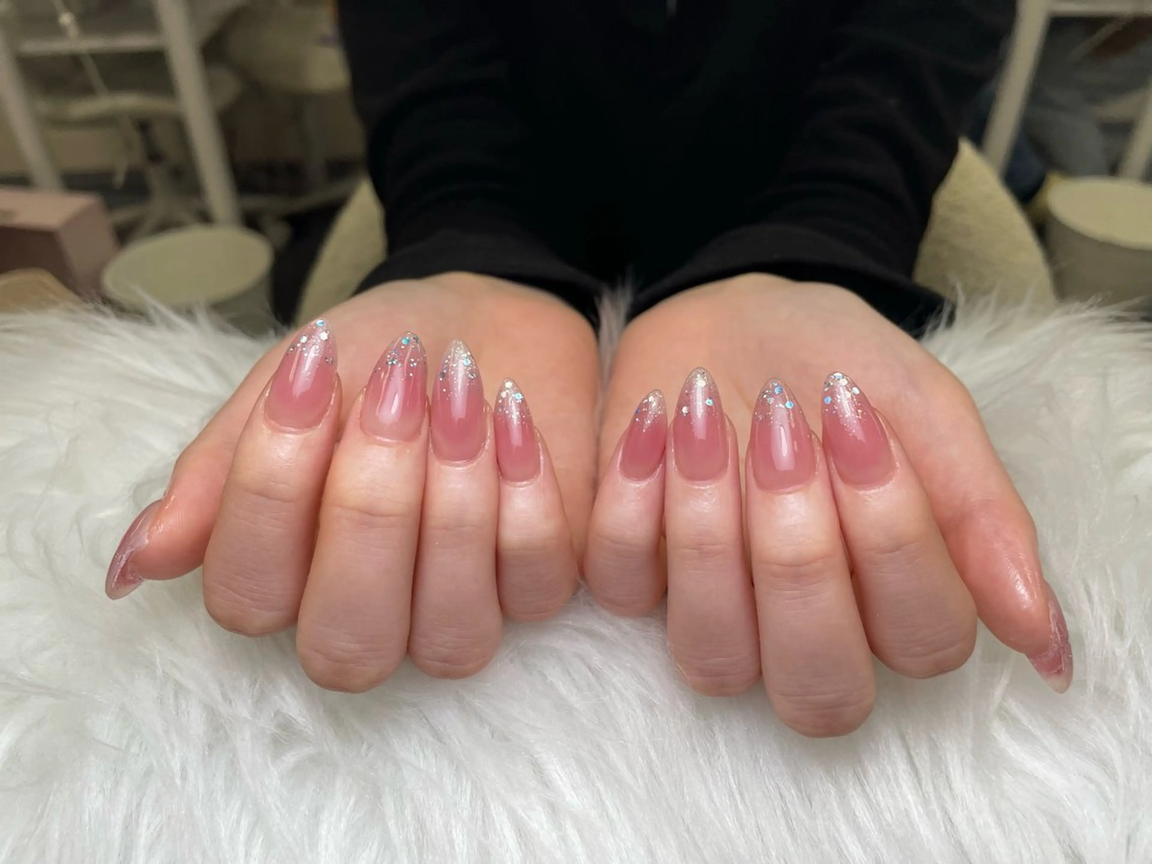 ネイル フレンチネイル ジェルネイル ガーリー 韓国ネイル ロングネイル ハンドネイル ミ チャンのネイルデザイン