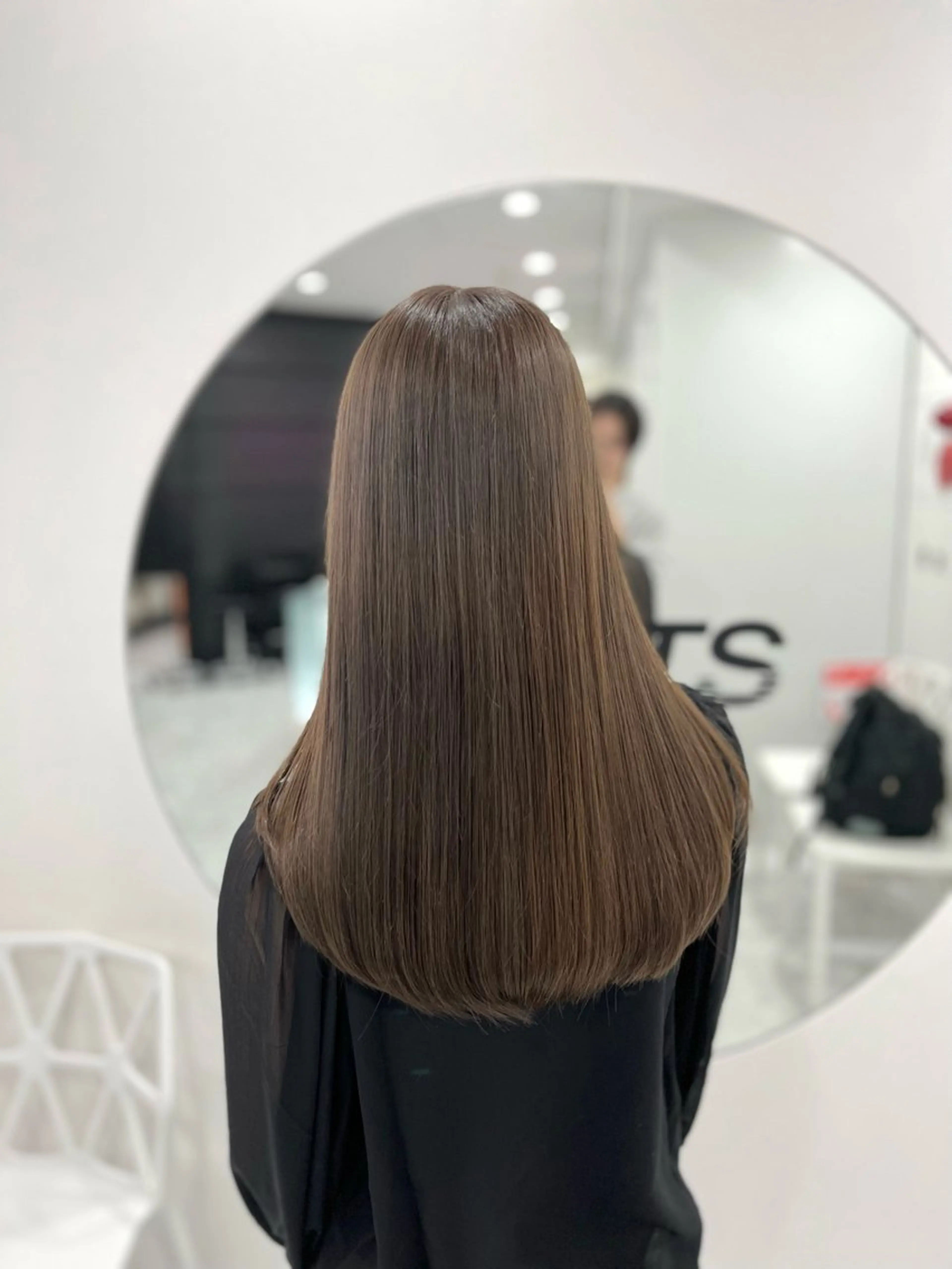 セミロング ヘアカラー トリートメント ヘッドスパ 淡色カラー 🫧NAOYA 🫧のヘアスタイル