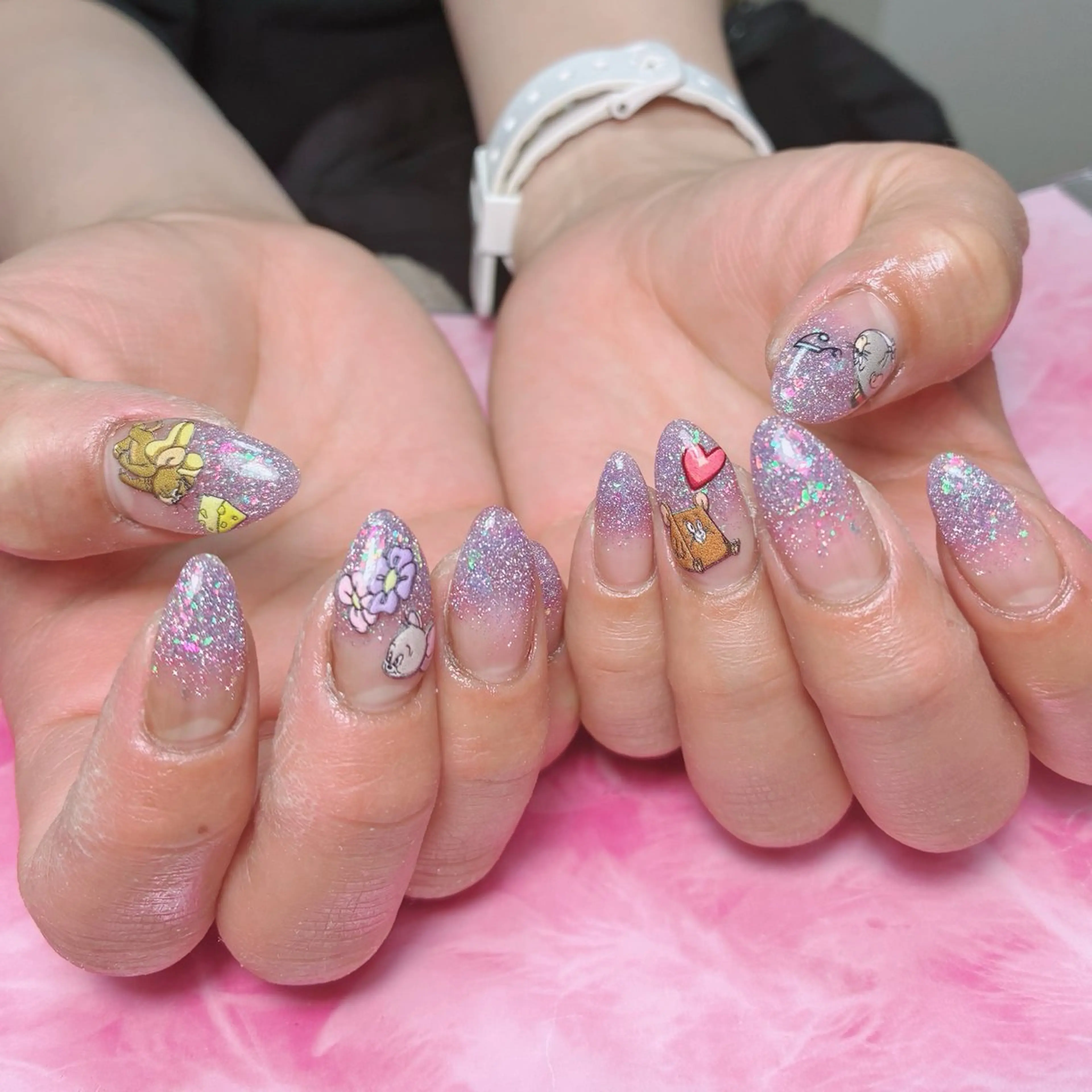 セミロング ハンドネイル hs nail salonのネイルデザイン