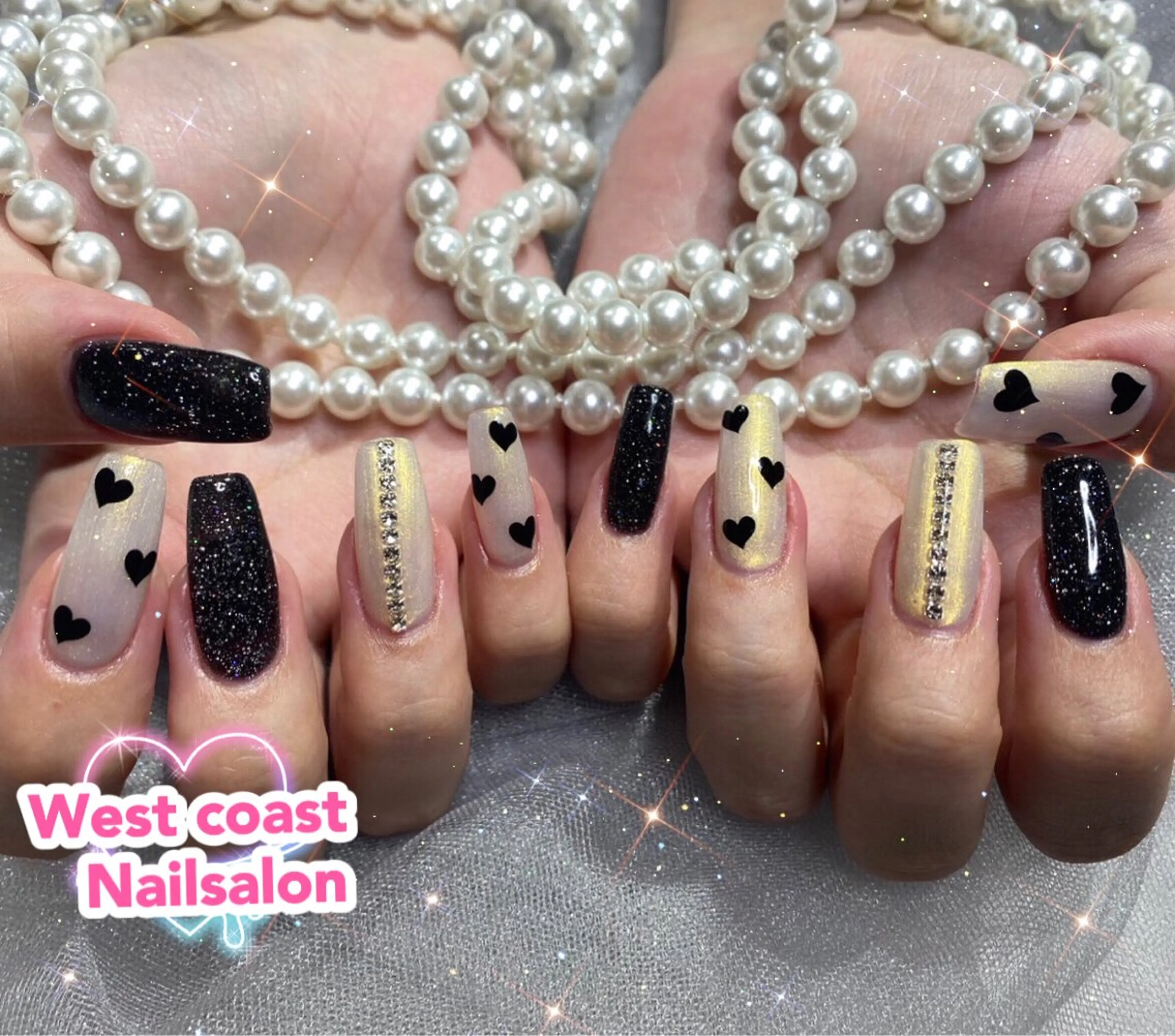 ネイル ハンドネイル リボン、ガーリー パーツ放題専門店のネイルデザイン