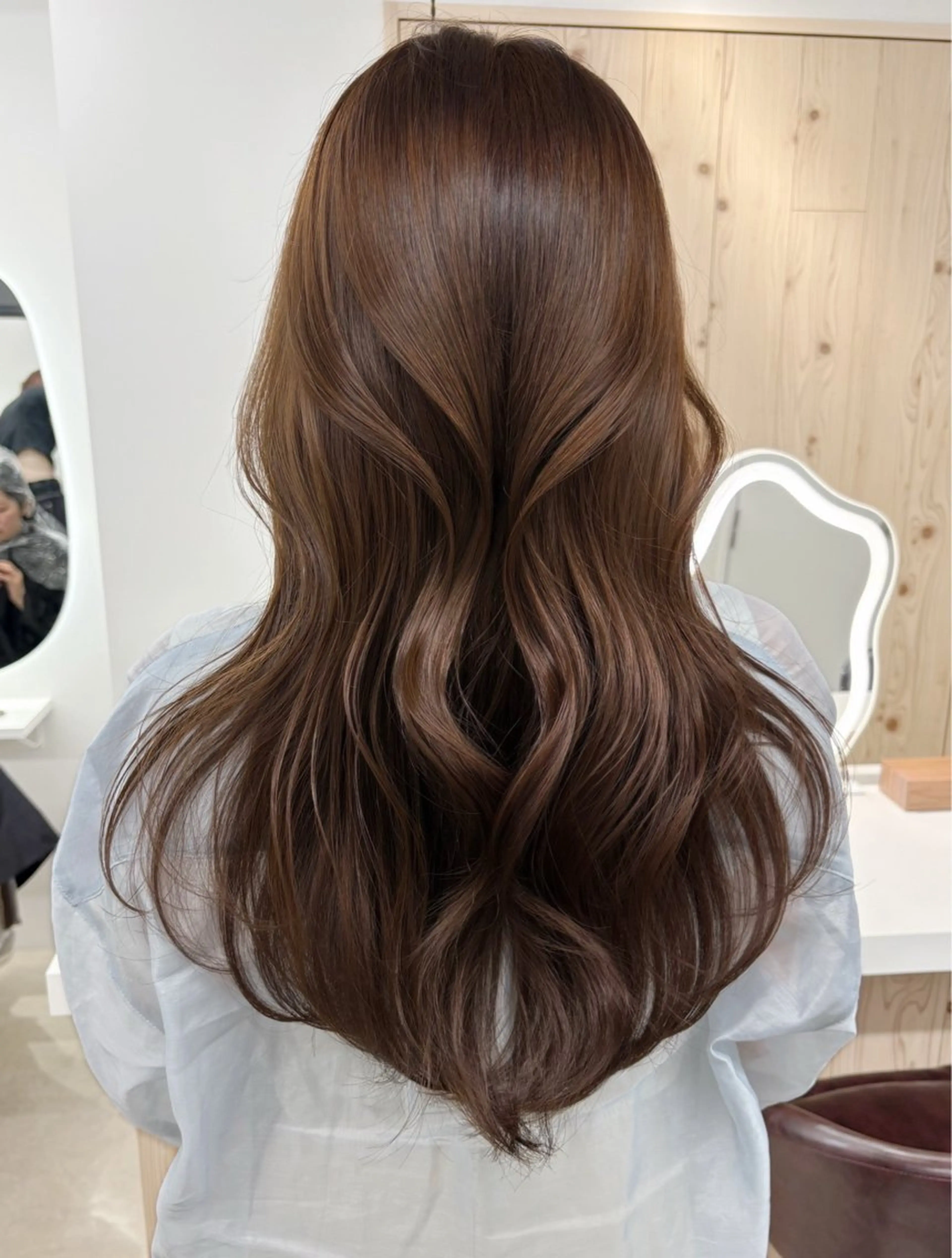 ロング カラー カット ヘアカラー トリートメント ヘアセット 新宿/韓国ヘア/ 髪質改善ストレートのヘアスタイル