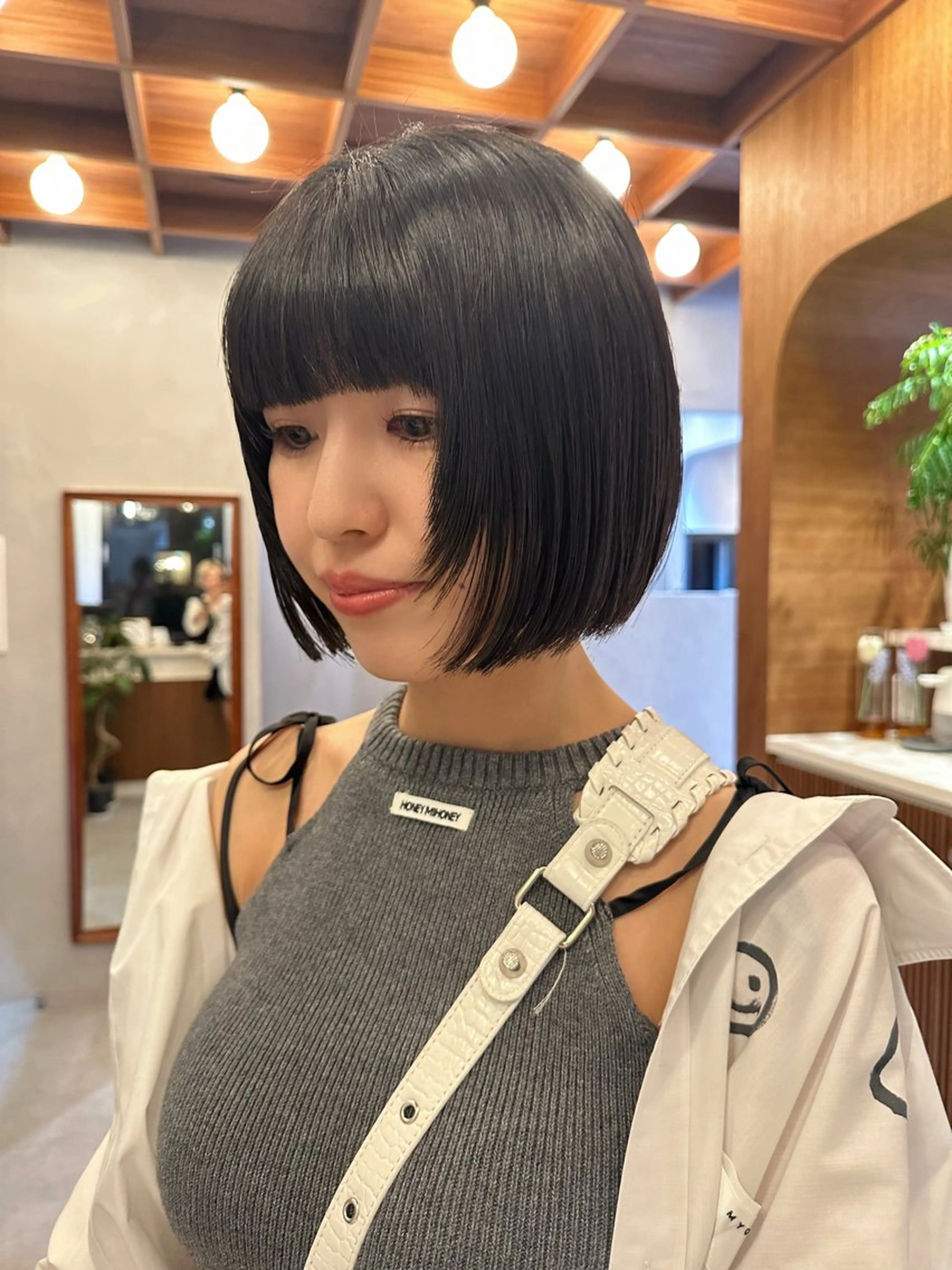 ミディアム ボブ　フレンチボブ/ レイヤー縮毛Yukiのヘアスタイル